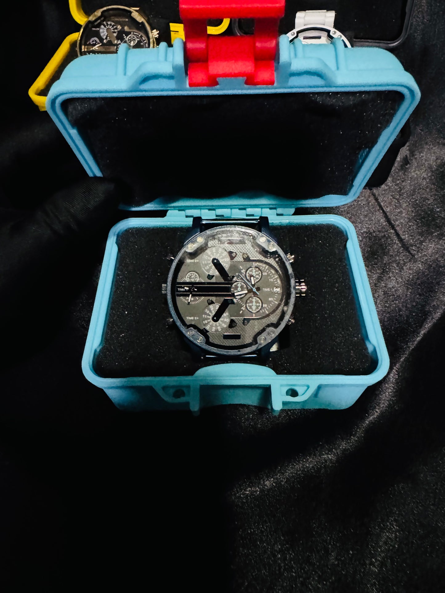Reloj MR DADDY Diesel Grande y Pesado ! Disponible en 7 Modelos Diferentes!

Información por WhatsApp 99 81 92 84 65


NOTA:

No se hacen envíos 🚚  📦 💨!

Las Ventas son solo en Cancún

Nuestro Lema: No somos Números!