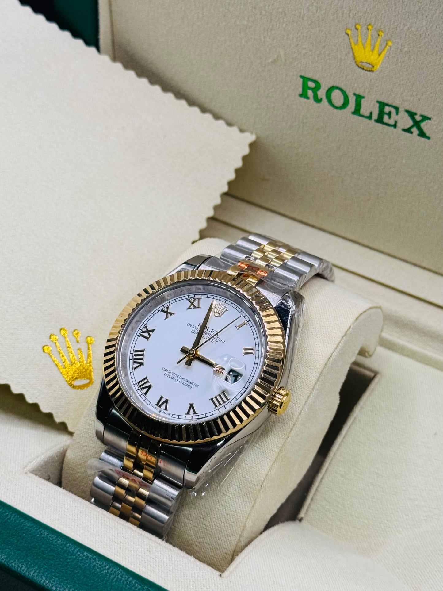 Clásico y Elegante Reloj Automático Mecánico OYSTER PERPETUAL-Luminoso-Fechador Favor de Pedir Información por WhatsApp al 99 81 92 84 65