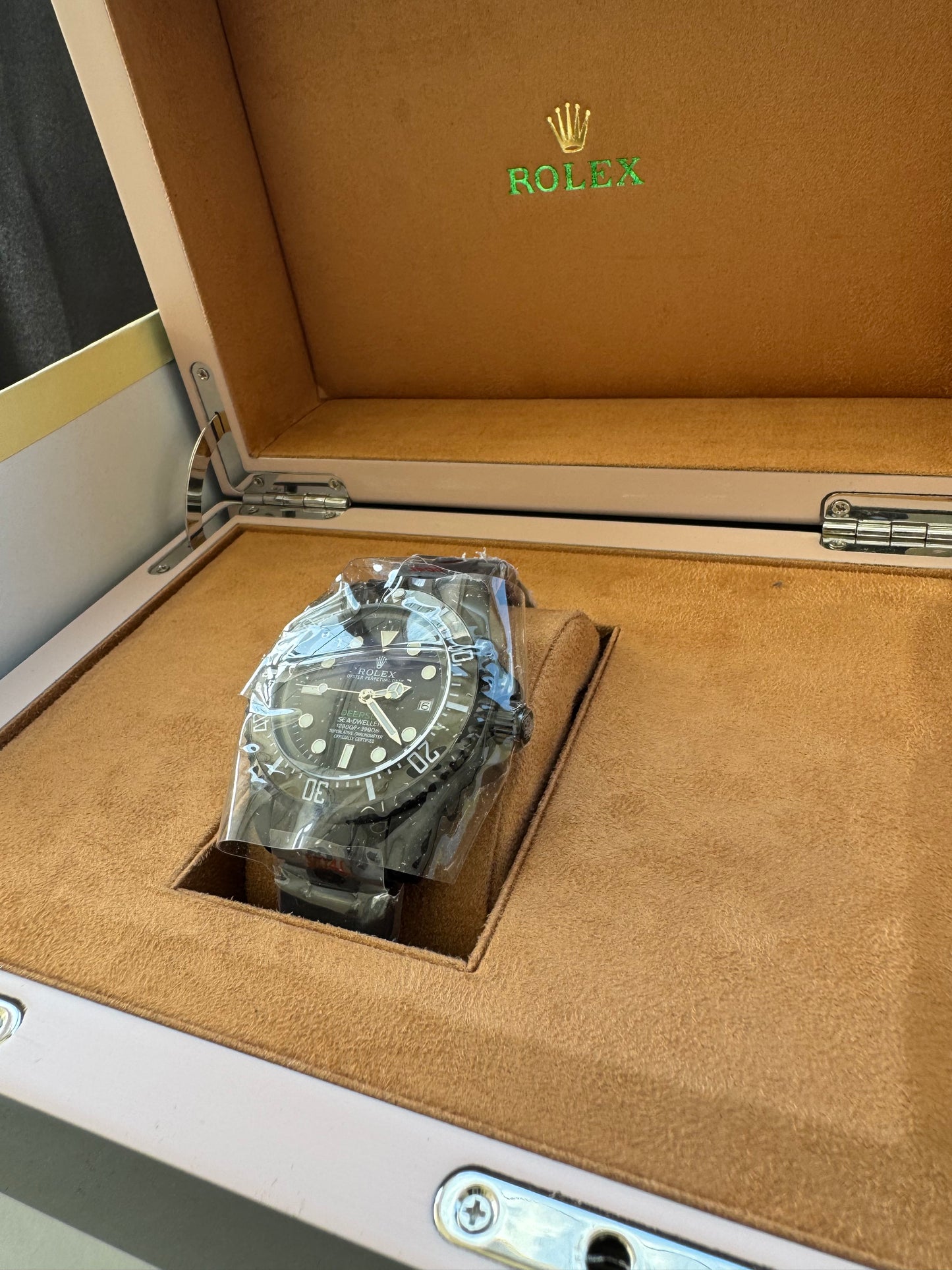 HERMOSO DISEÑO RELOJ AUTOMÁTICO MECÁNICO DEEP SEA DEWELLER VÁLVULA DE ESCAPE FECHADOR ETC;