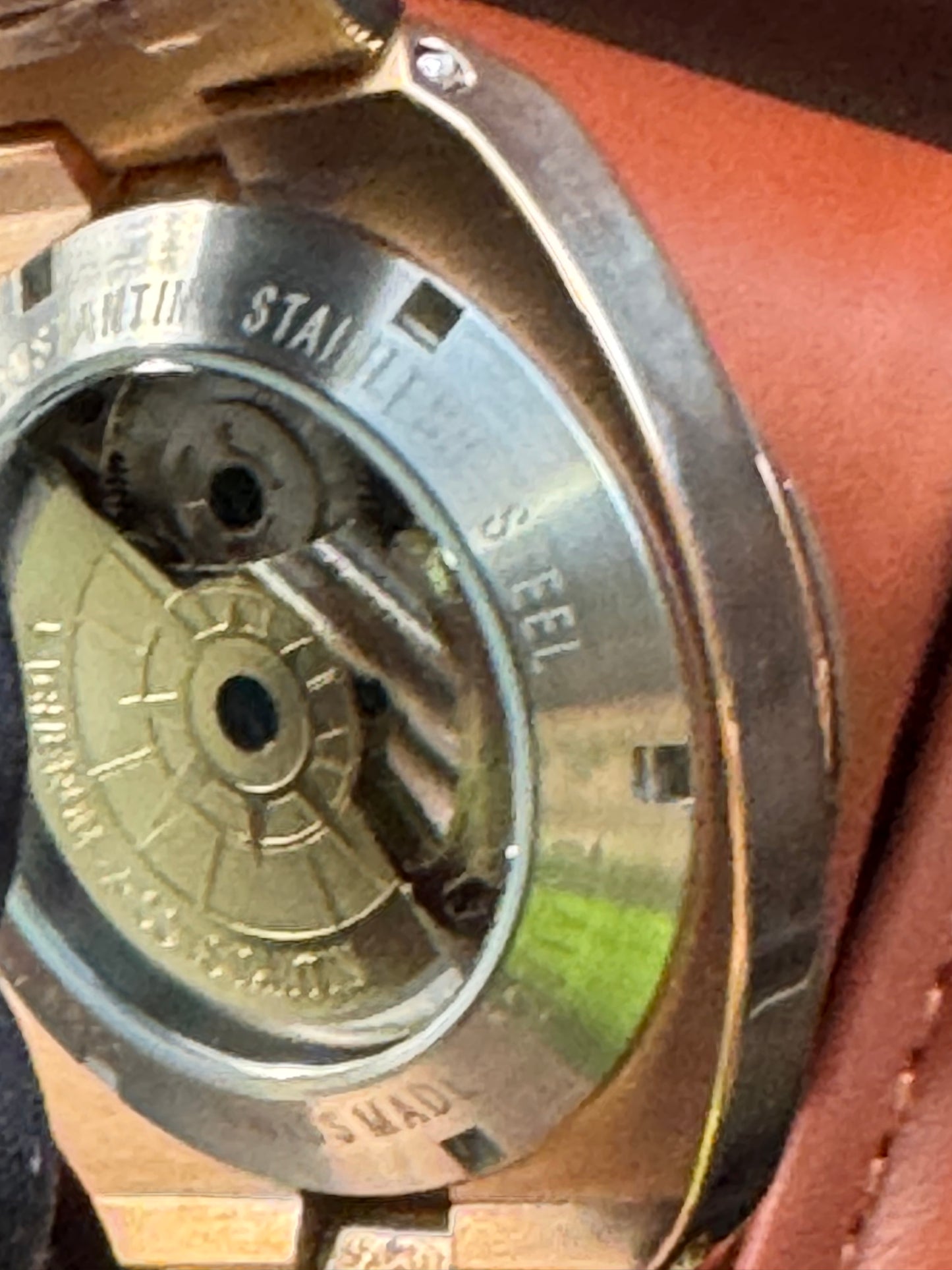 ELEGANTE Y SOFISTICADO DISEÑO RELOJ AUTOMÁTICO VACHERON CONSTANTINE