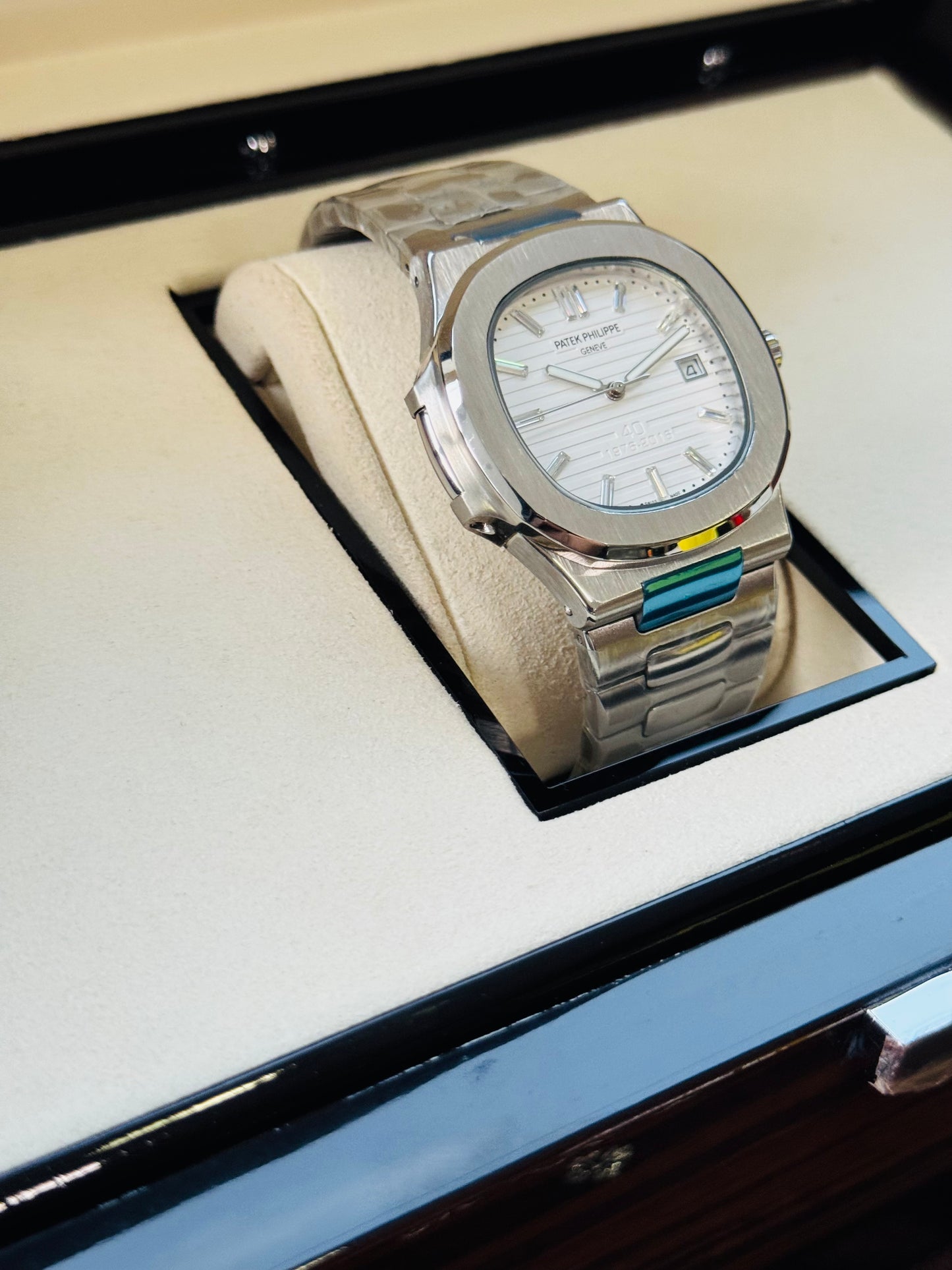 ELEGANCIA TOTAL  RELOJ AUTOMÁTICO PATEK PHILIPPE MULTIPLES COMPLICACIONES!