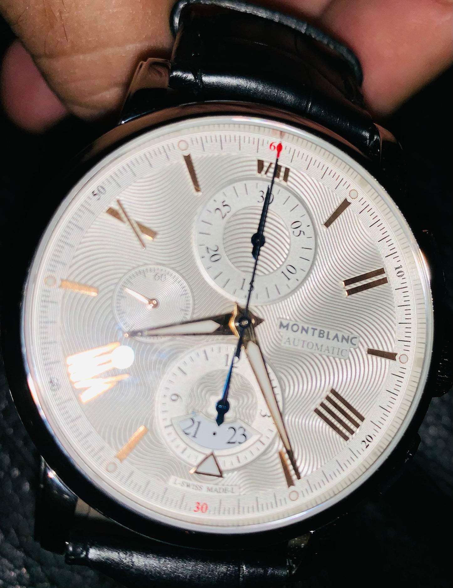 Máxima Elegancia Reloj 💯% Original Automático Mecánico Star Light! 25 Joyas 💎 Carátula Texturizada Blanca Manecillas Y Diales en Oro 18K Cronógrafo-Cronómetro- Fechador-Etcétera
