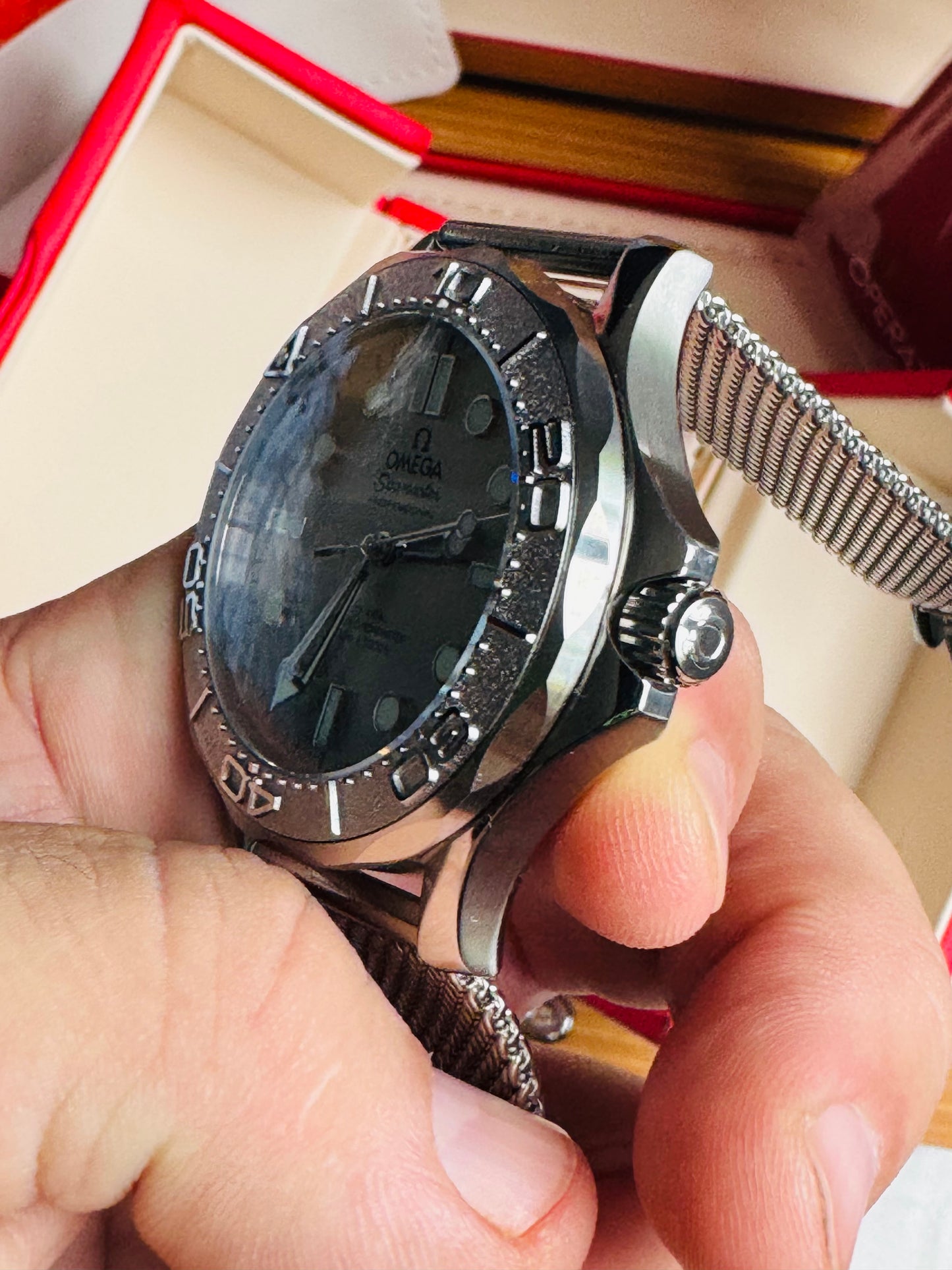 HERMOSO RELOJ AUTOMÁTICO MECÁNICO OMEGA SEAMASTER ACABADO DIAMANTADO