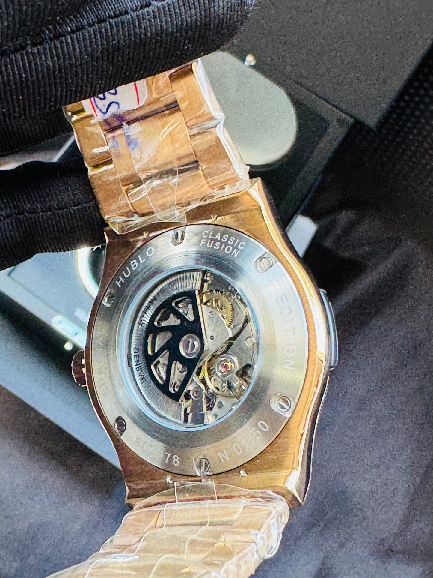 MÁXIMO LUJO! EXCLUSIVO HUBLOT AUTOMÁTICO CARATULA TIPO DIAMANTE 💎 Y LIJA! ELEGANCIA TOTAL!