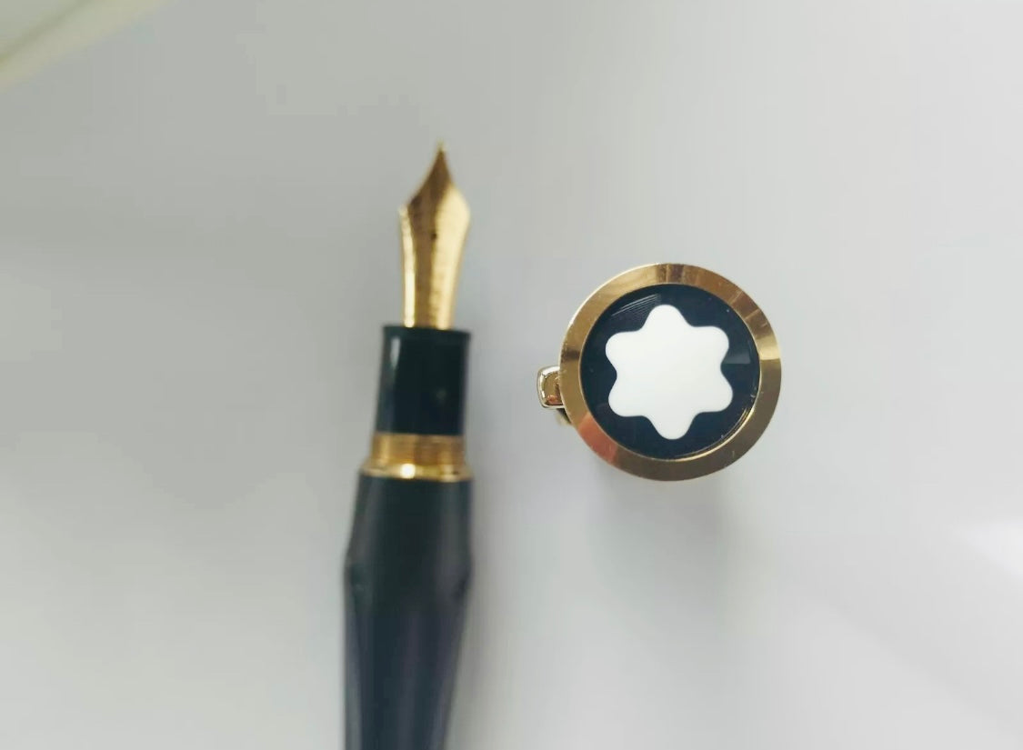 EDICIÓN LIMITADA PLUMA FUENTE MONT BLANC Writers Edition Homenaje a Homer Juego completo de pluma estilográfica con punta M INSPIRADO EN EL CABALLO DE TROYA!  Información por WhatsApp 99 81 92 84 65