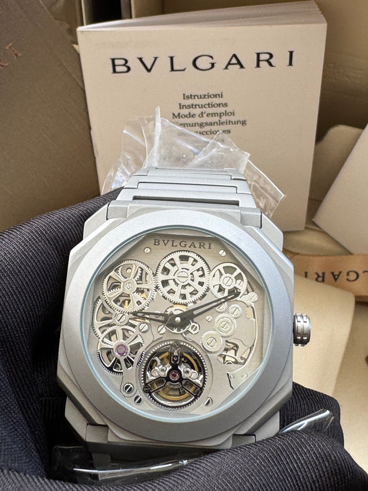 LUJOSO DISEÑO RELOJ AUTOMÁTICO MECÁNICO BVLGARI OCTO ELEGANCIA Y DISTINCIÓN
