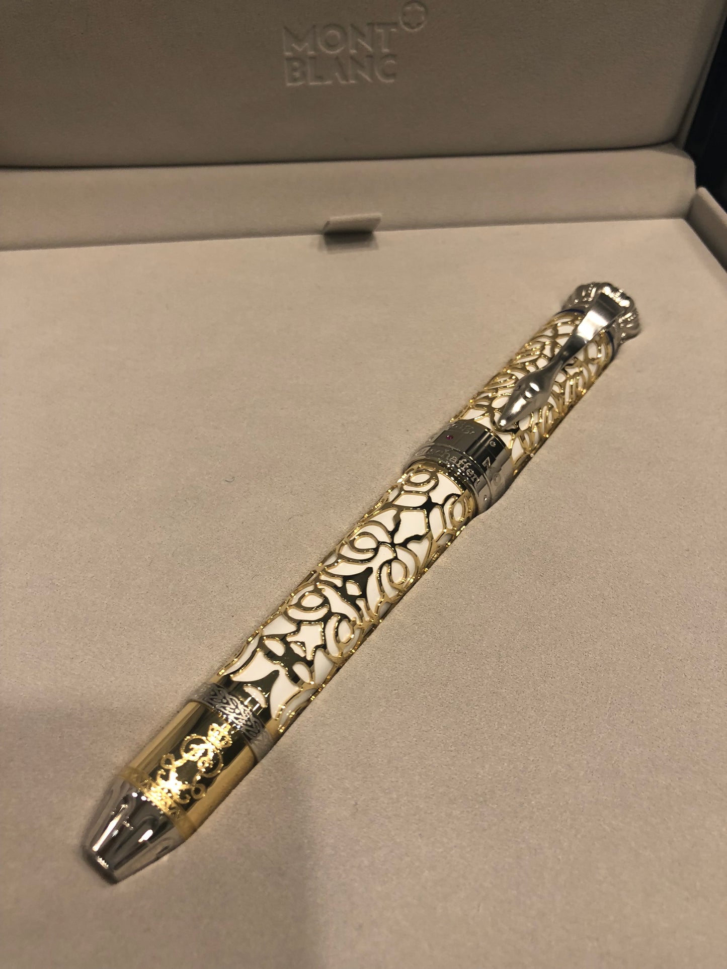 Única en México Pluma Fuente Ludwig II Oro Macizo 18K. Platino Marfil dé Mamut una Verdadera Obra de Arte Completamente Nueva y sin Entintar