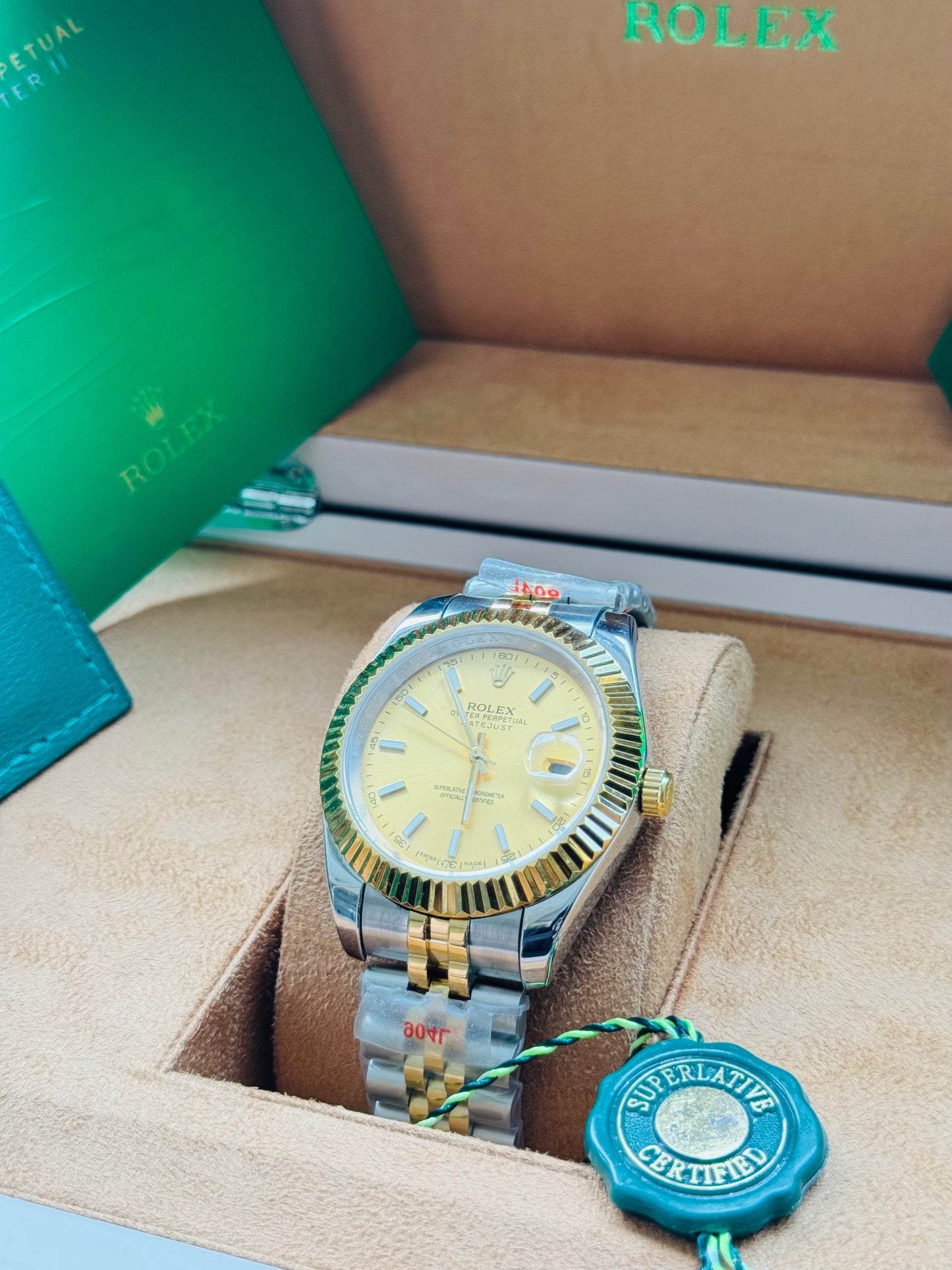 ELEGANTE RELOJ AUTOMÁTICO DATE JUST-OYSTER PERPETUAL ATEMPORAL