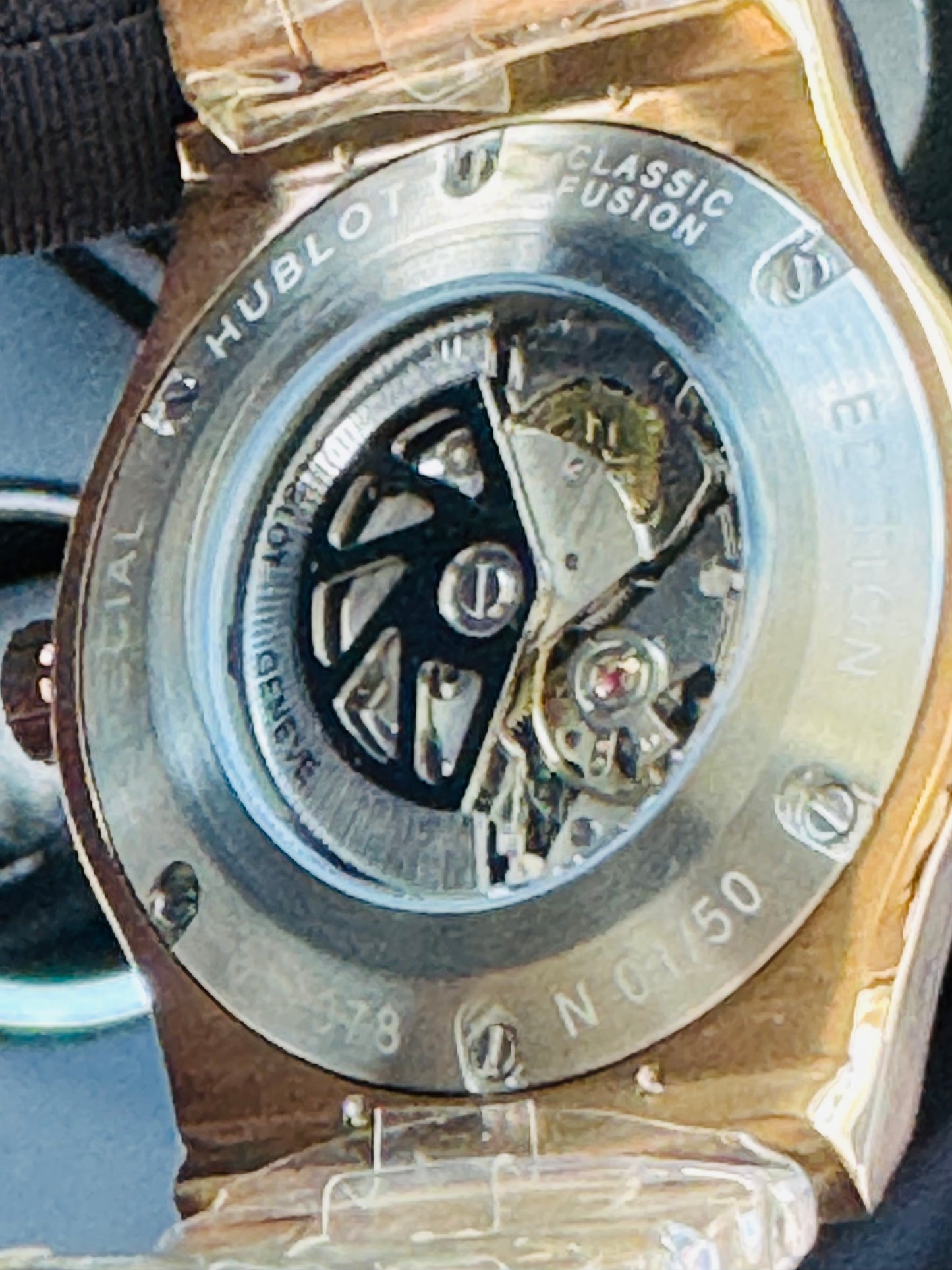 MÁXIMO LUJO! EXCLUSIVO HUBLOT AUTOMÁTICO CARATULA TIPO DIAMANTE 💎 Y LIJA! ELEGANCIA TOTAL!