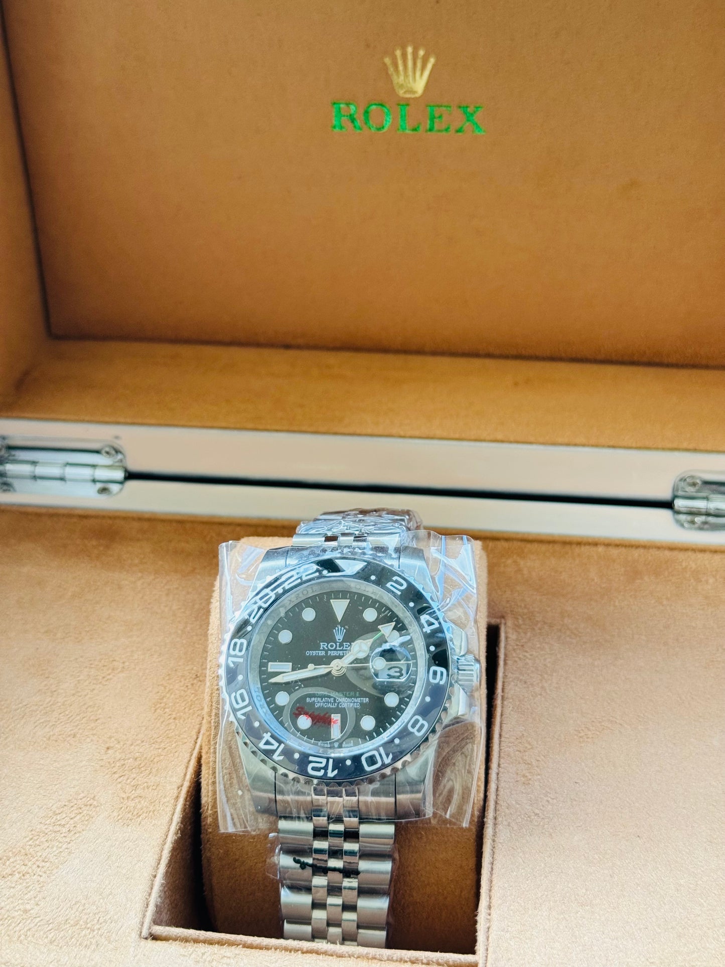 FAMOSO RELOJ AUTOMÁTICO MECÁNICO BRUCE WAYNE-GMT MASTER OYSTER PERPETUAL 2 ZONAS HORARIAS