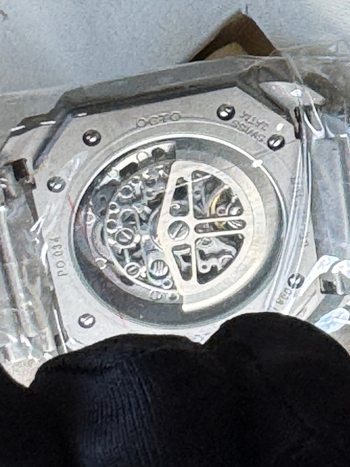 IMPONENTE Y DISTINGUIDO RELOJ AUTOMÁTICO MECÁNICO SKELETON BVLGARI OCTO! HERMOSO DISEÑO Y CALIDAD!!!

PRECIO A TRATAR 

Información por WhatsApp 99 81 92 84 65


NOTA:

No se hacen envíos 🚚  📦 💨!

Las Ventas son solo en Cancún

Nuestro Lema: No somos N