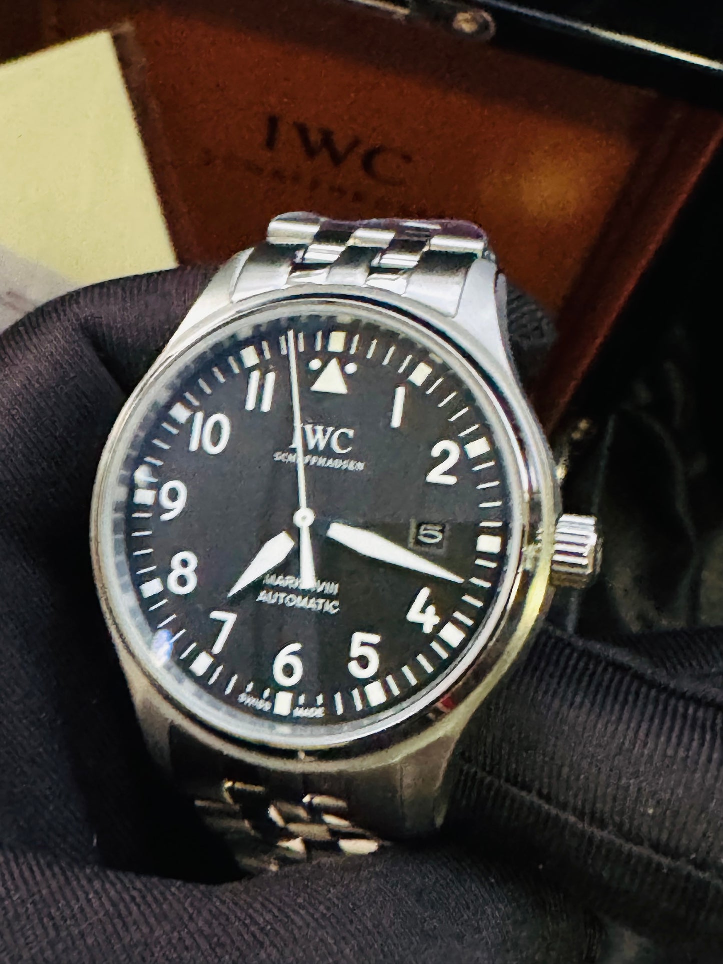 ELEGANTE Y EXCLUSIVO RELOJ AUTOMÁTICO IWC PILOTS WATCH