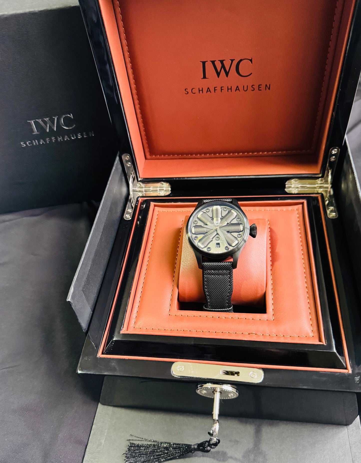 IMPRESIONANTE RELOJ MECÁNICO AUTOMÁTICO TOP GUN IWC UNITED STATE NAVY- FIGTHER SCHOOL!!! GRAN CALIDAD