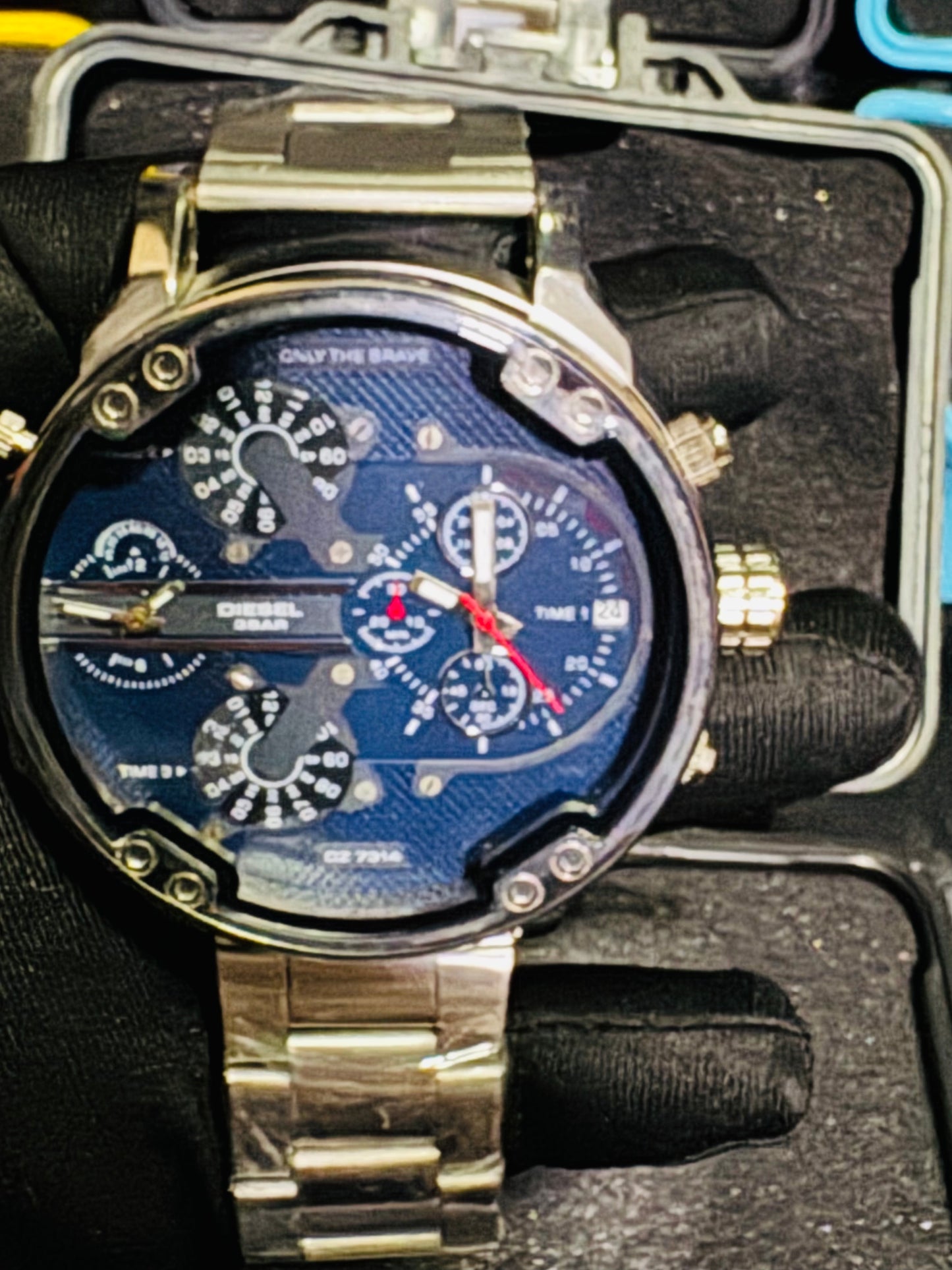 Reloj MR DADDY Diesel Grande y Pesado ! Disponible en 7 Modelos Diferentes!

Información por WhatsApp 99 81 92 84 65


NOTA:

No se hacen envíos 🚚  📦 💨!

Las Ventas son solo en Cancún

Nuestro Lema: No somos Números!