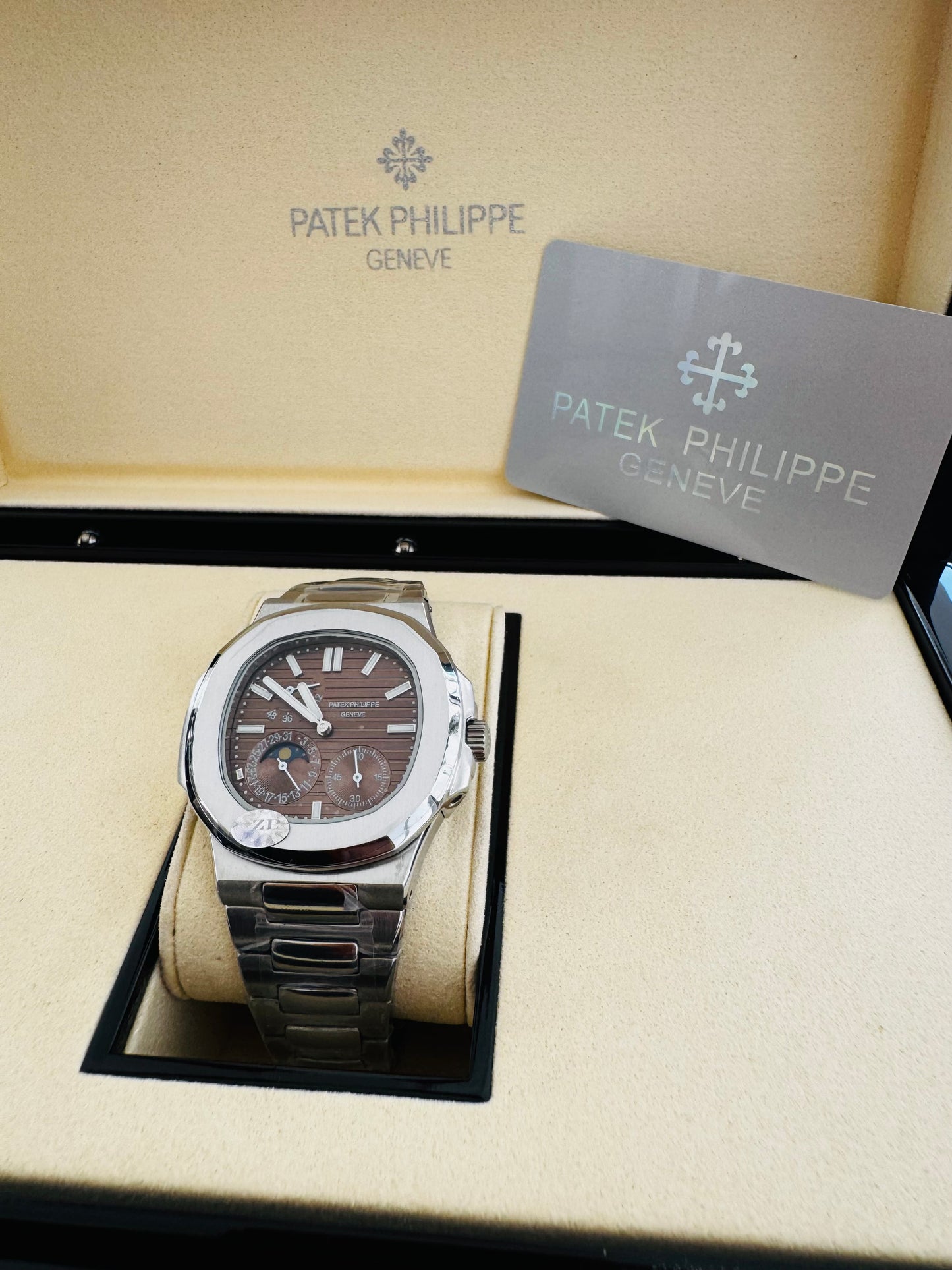 Último modelo Patek Philipe Espectacular Diseño y exclusividad múltiples complicaciones!!! 36 💎!!!