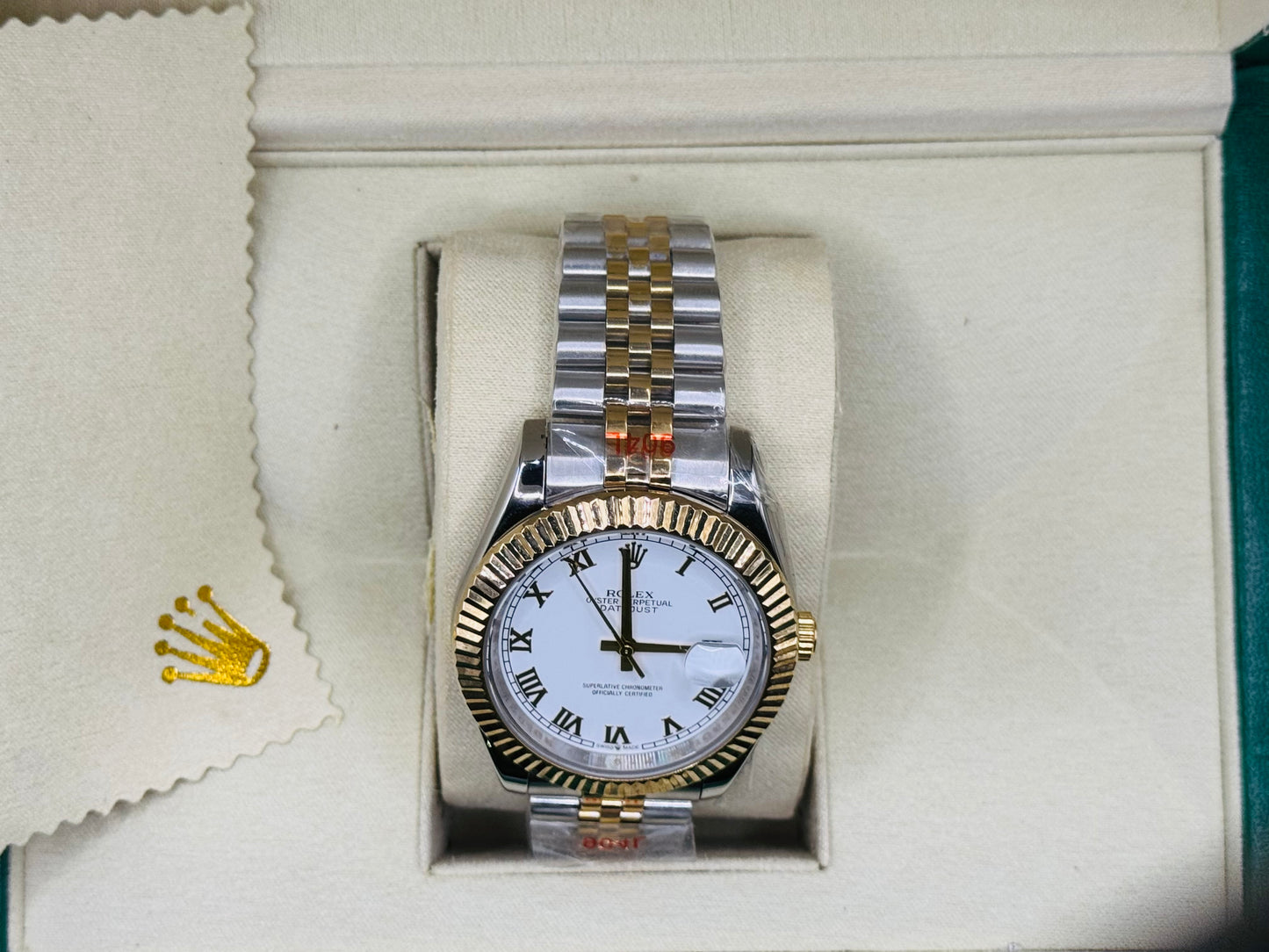 Clásico y Elegante Reloj Automático Mecánico OYSTER PERPETUAL-Luminoso-Fechador Favor de Pedir Información por WhatsApp al 99 81 92 84 65