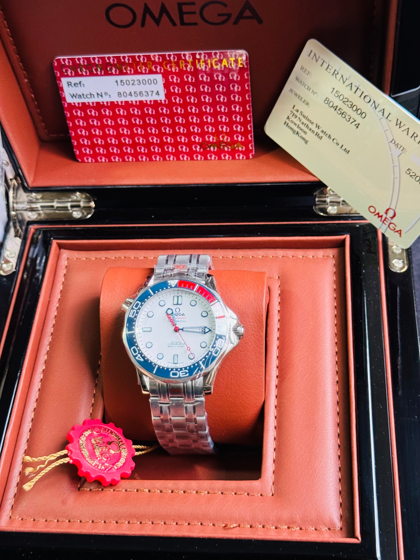AUDAZ Y VERSÁTIL DISEÑO JAMES BOND 007-OMEGA AUTOMÁTICO SEA MASTER! FECHADOR-LUMINOSO-CRISTAL ZAFIRO-BISEL GIRATORIO ETC