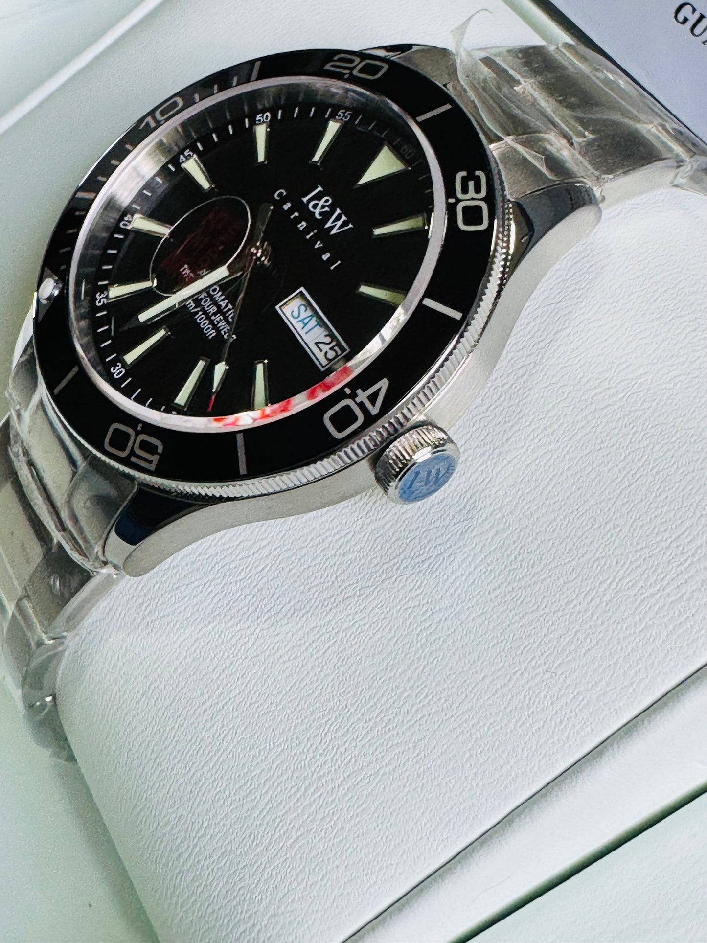 HERMOSO RELOJ AUTOMÁTICO MECÁNICO-BUCEO 1,000 FT-FECHADOR-DÍA SEMANA-CRISTAL ZAFIRO-24 JOYAS 💎-3 ATM -💯% ORIGINAL