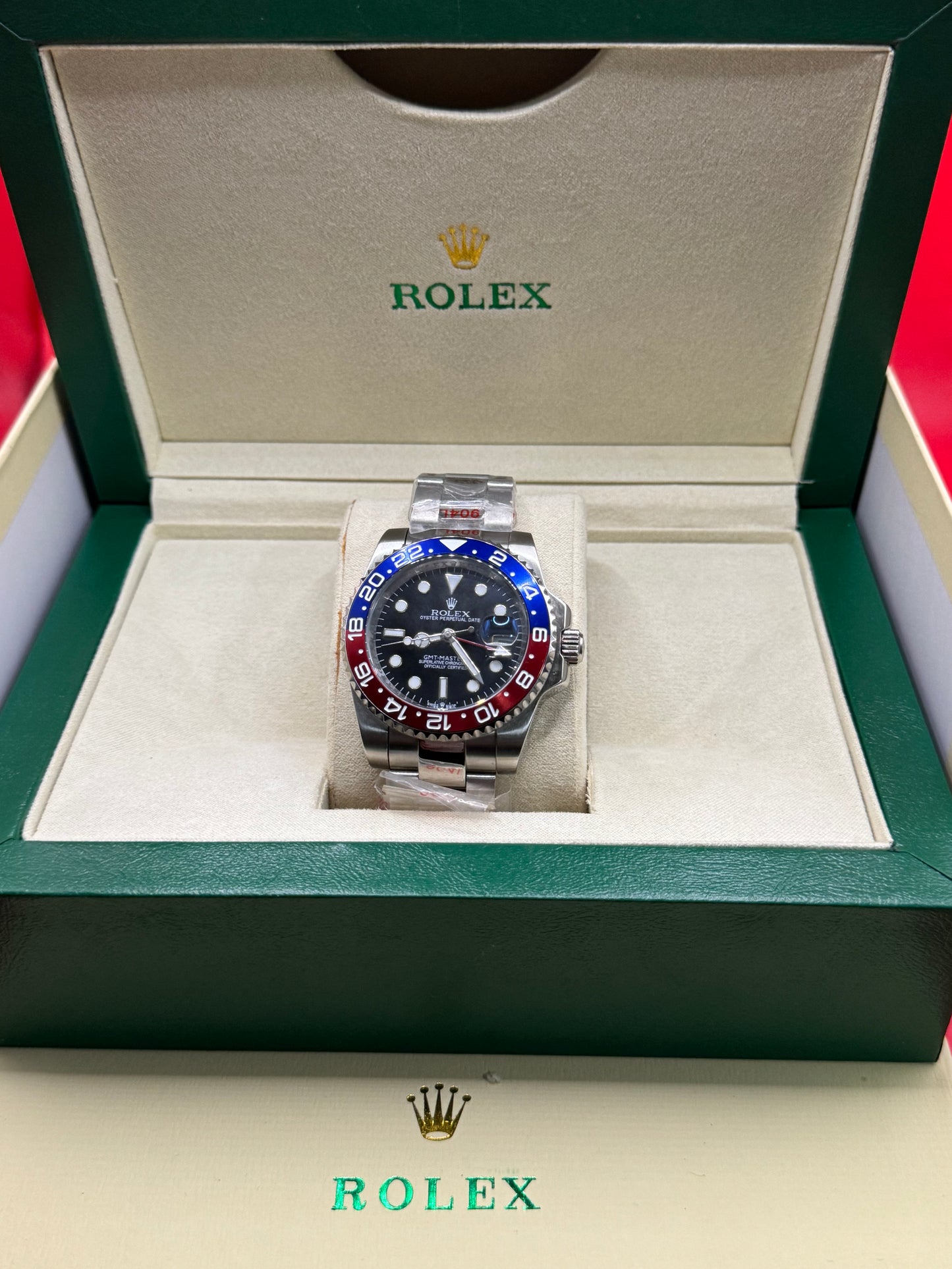 Hermoso Reloj Automático Mecánico GMT- Luminoso- Fechador ETC! Favor de Pedir información por WhatsApp al 99 81 92 84 65