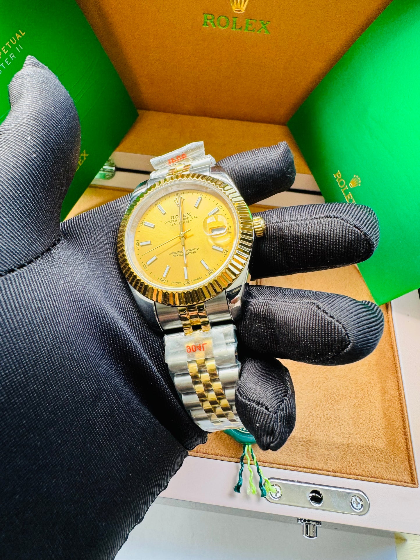 ELEGANTE RELOJ AUTOMÁTICO DATE JUST-OYSTER PERPETUAL ATEMPORAL