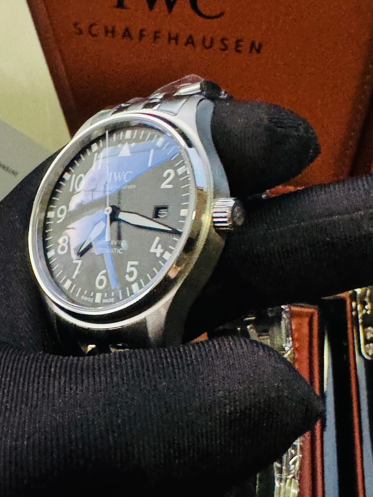 ELEGANTE Y EXCLUSIVO RELOJ AUTOMÁTICO IWC PILOTS WATCH