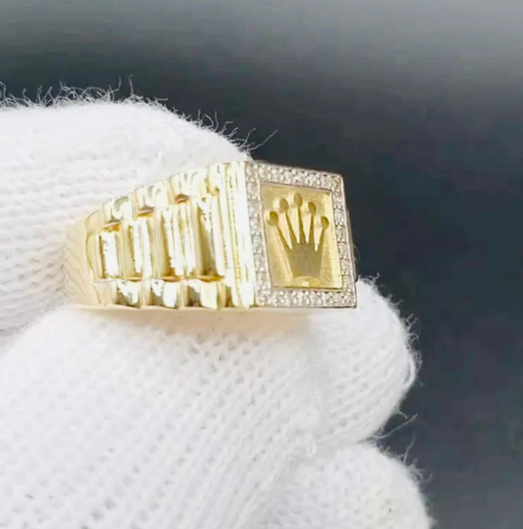 Anillo  Elegante para Hombre en Tono Dorado con Cristal y Motivo de Corona - Estilo Empresarial, Banda de Aleación, Ideal para Uso Diario, Bodas, Fiestas, San Valentín y Regalos 🎁 Último Disponible Talla:12