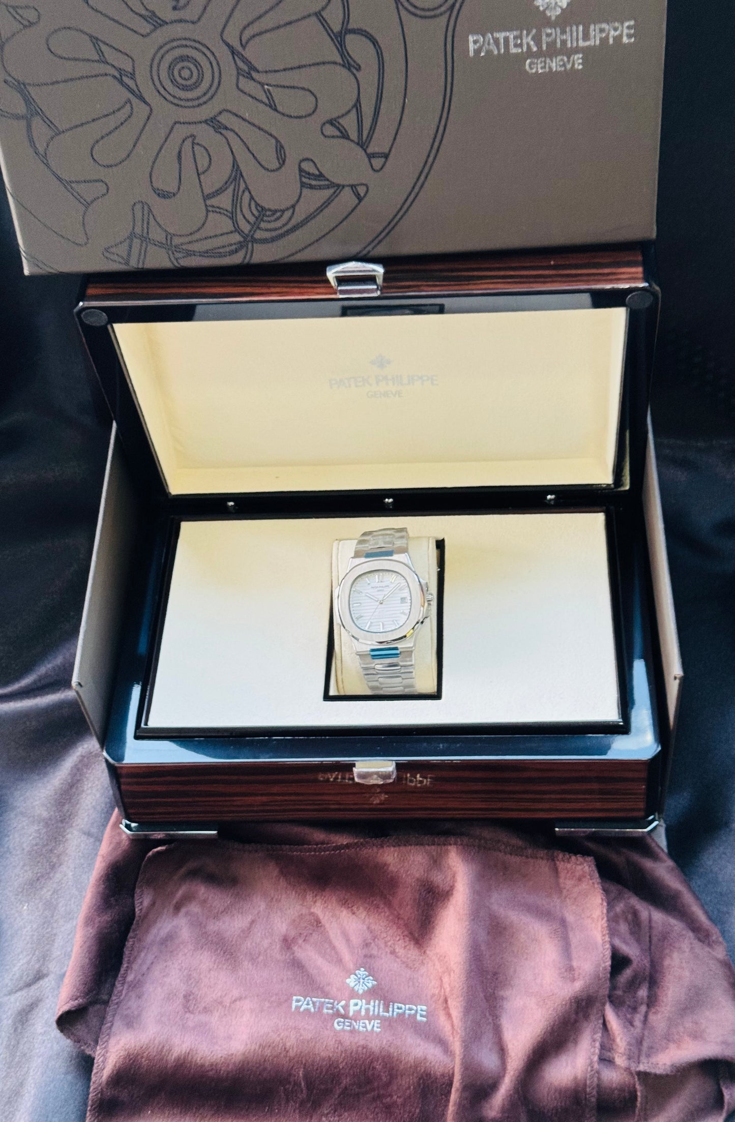ELEGANCIA TOTAL  RELOJ AUTOMÁTICO PATEK PHILIPPE MULTIPLES COMPLICACIONES!
