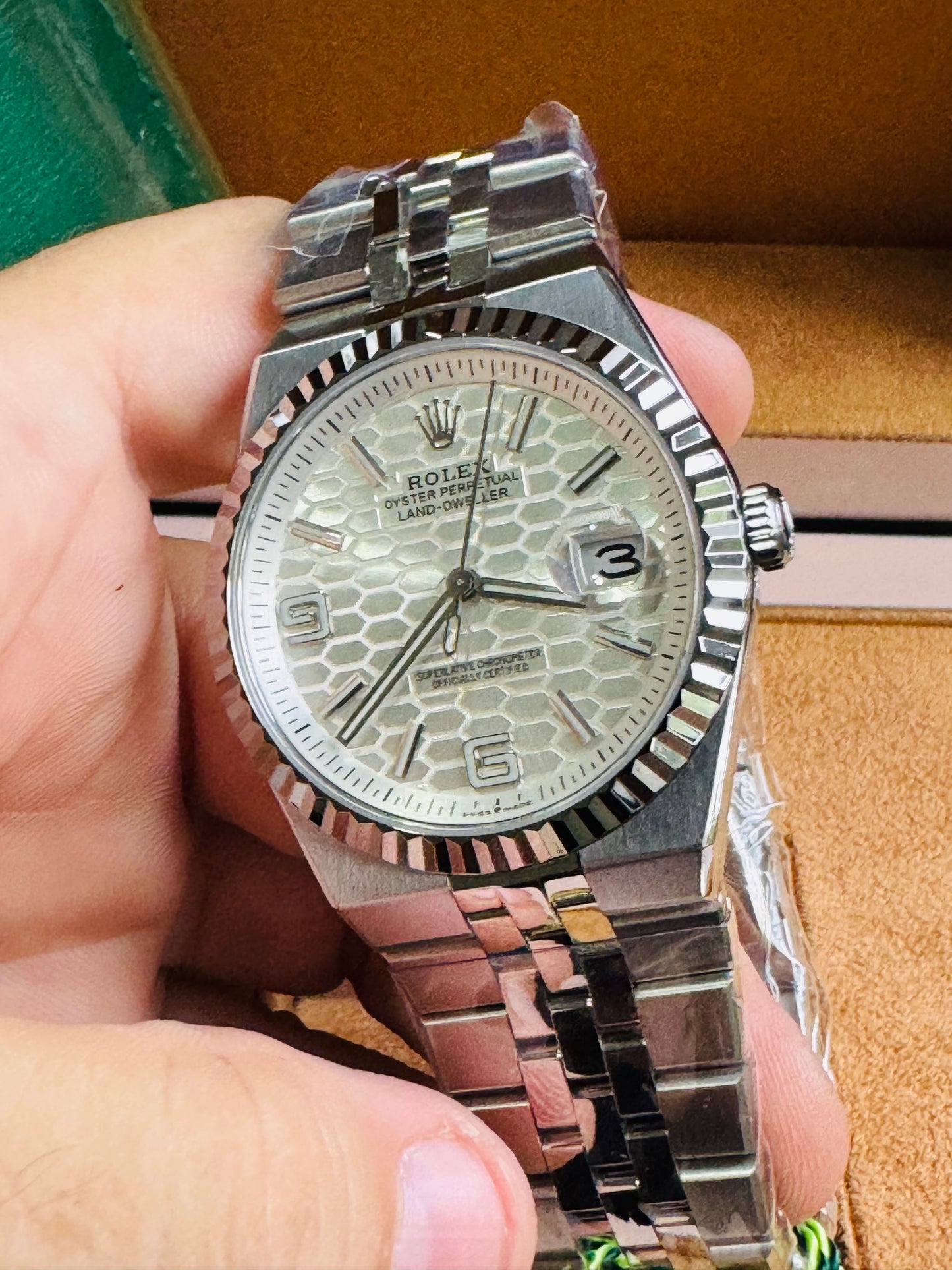 ÚNICO Y EXCLUSIVO RELOJ ROLEX OYSTER PERPETUAL LAND DWELLER- FECHADOR-39 JOYAS 💎 -CRISTAL ZAFIRO- ULTIMO MODELO Y DISEÑO! MÁXIMA ELEGANCIA!!!