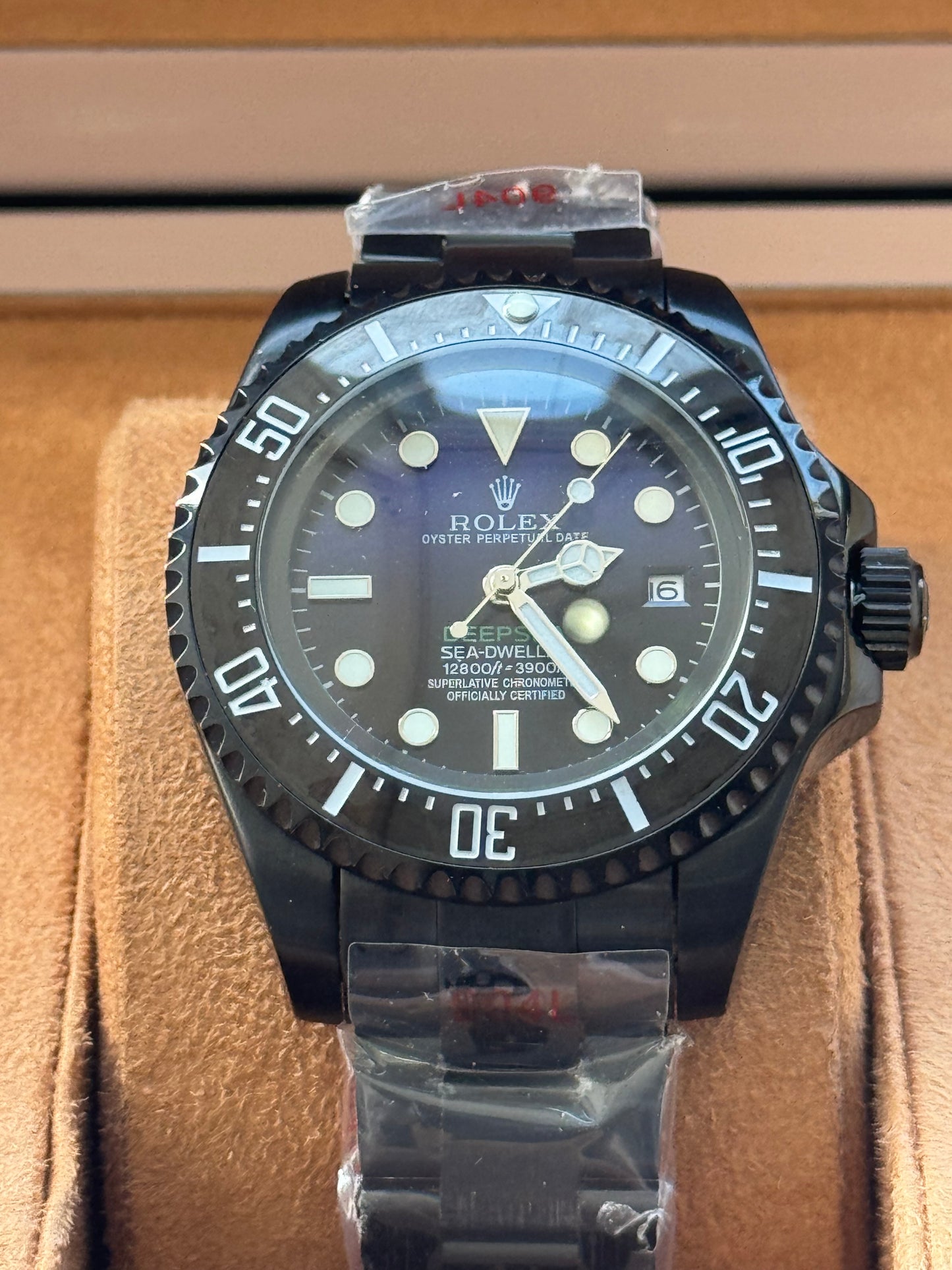 HERMOSO DISEÑO RELOJ AUTOMÁTICO MECÁNICO DEEP SEA DEWELLER VÁLVULA DE ESCAPE FECHADOR ETC;
