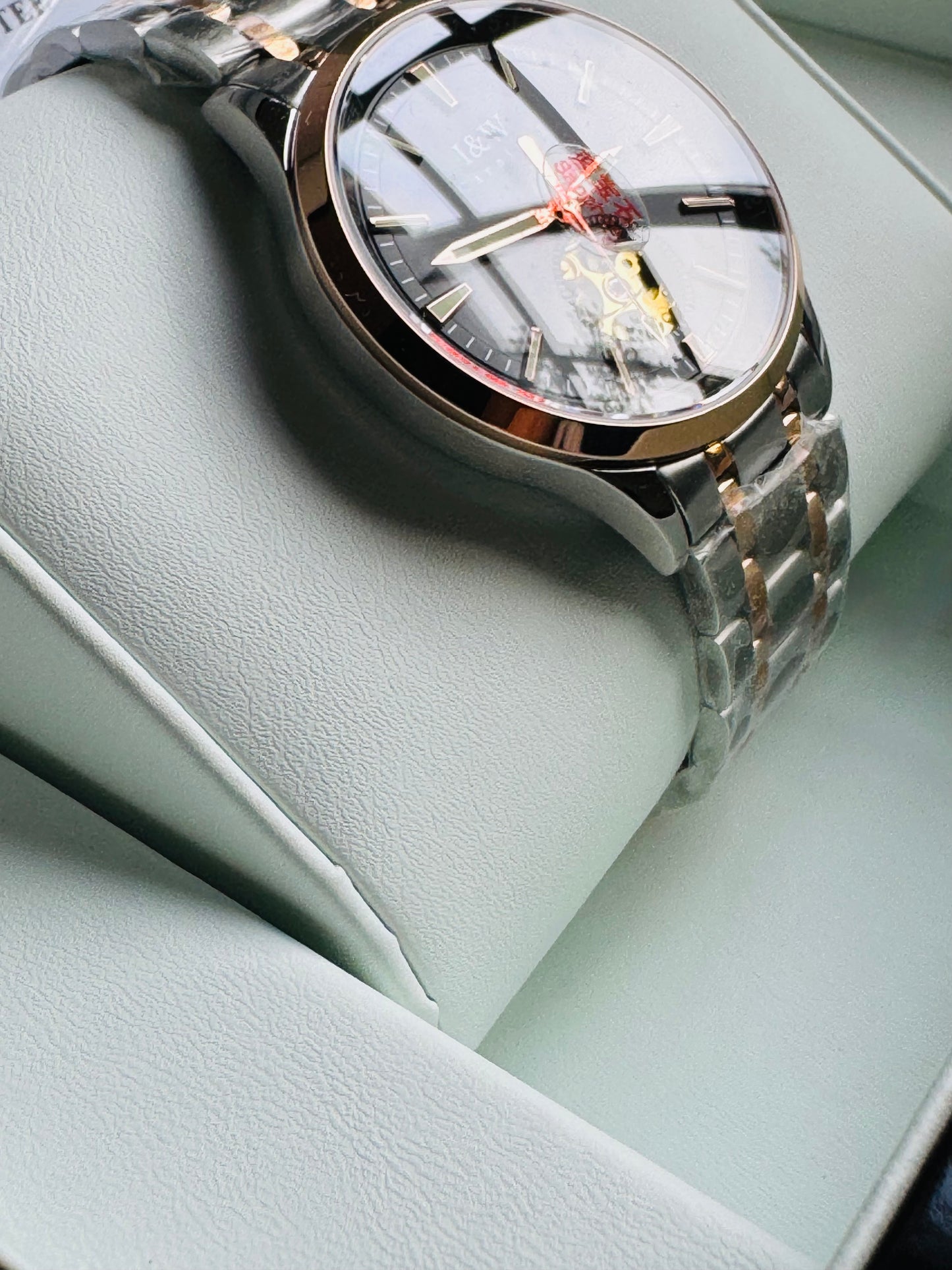 HERMOSO Y ELEGANTE RELOJ AUTOMÁTICO MECÁNICO CRISTAL ZAFIRO LUMINOSO 💯% ORIGINAL