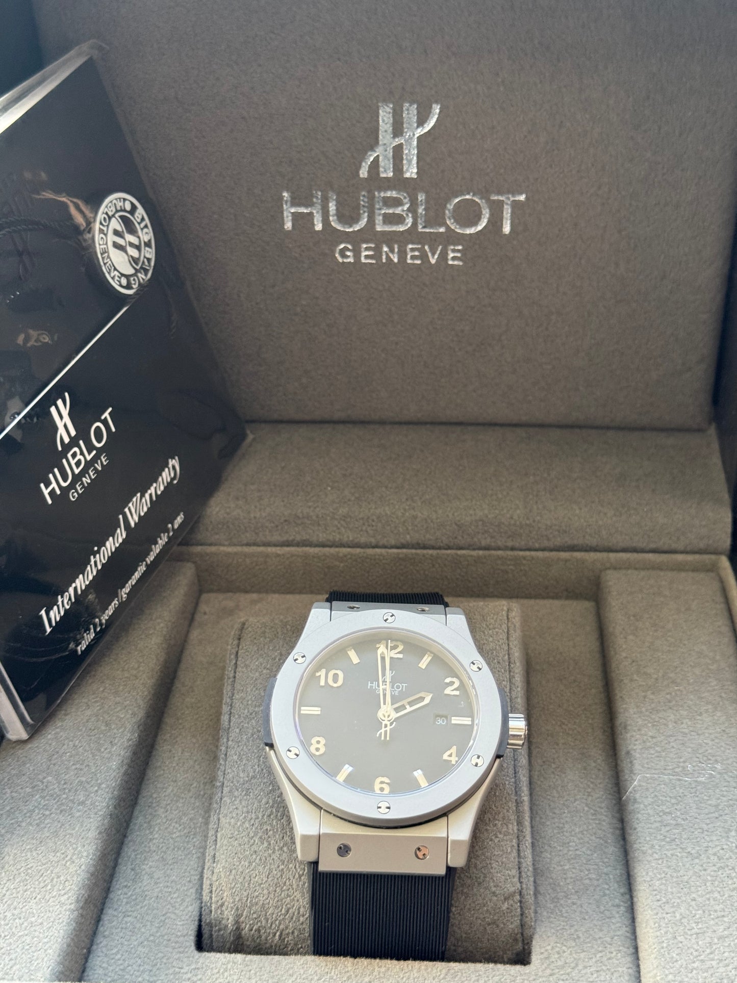 ELEGANTE Y SOFISTICADO DISEÑO RELOJ AUTOMÁTICO MECÁNICO HUBLOT EDICIÓN ESPECIAL CLÁSSIC FUSION