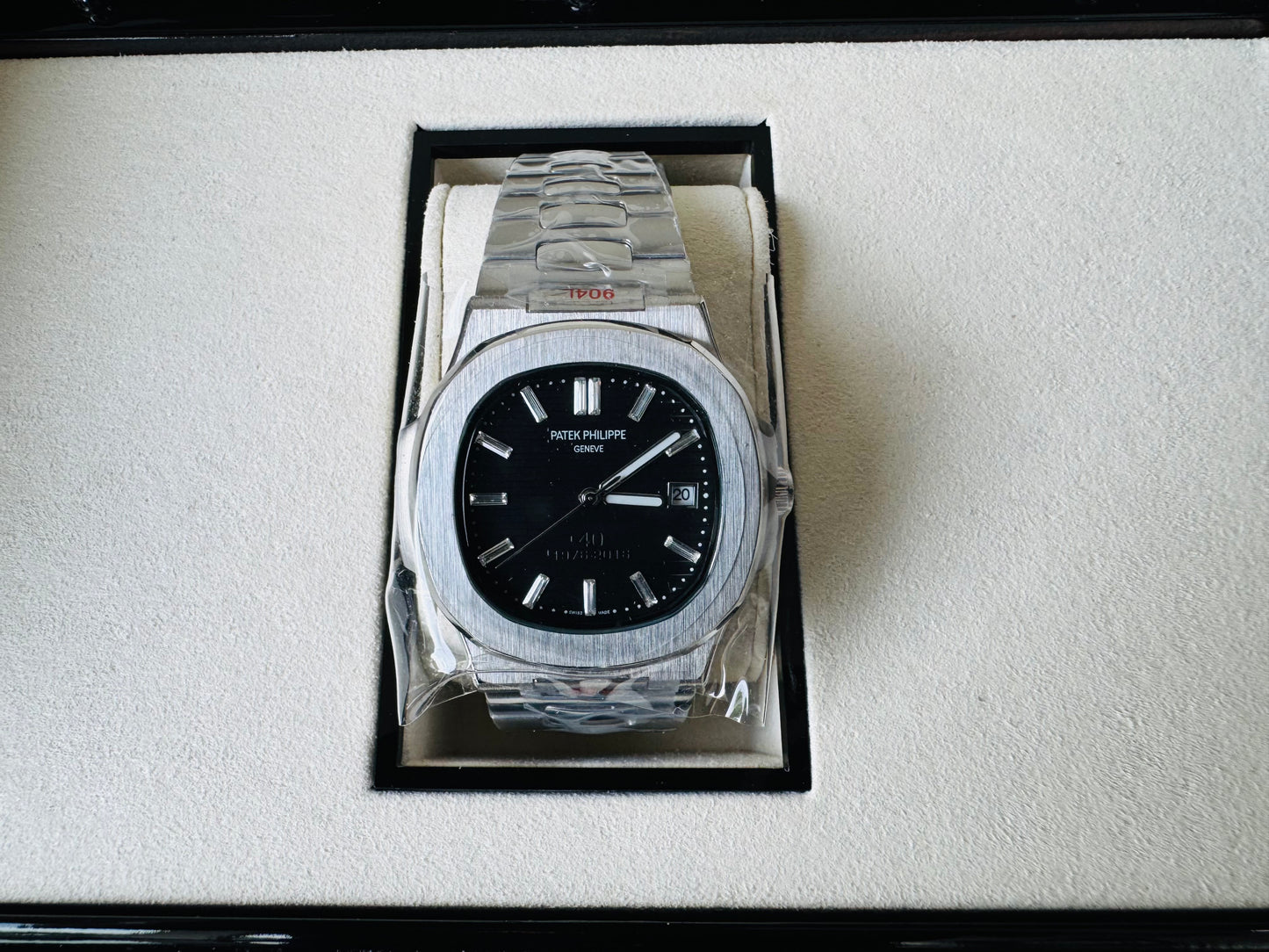 Máximo Lujo Reloj Automático Mecánico Patek P. Luminoso Fechador Favor de Pedir Información por WhatsApp al 99 81 92 84 65
