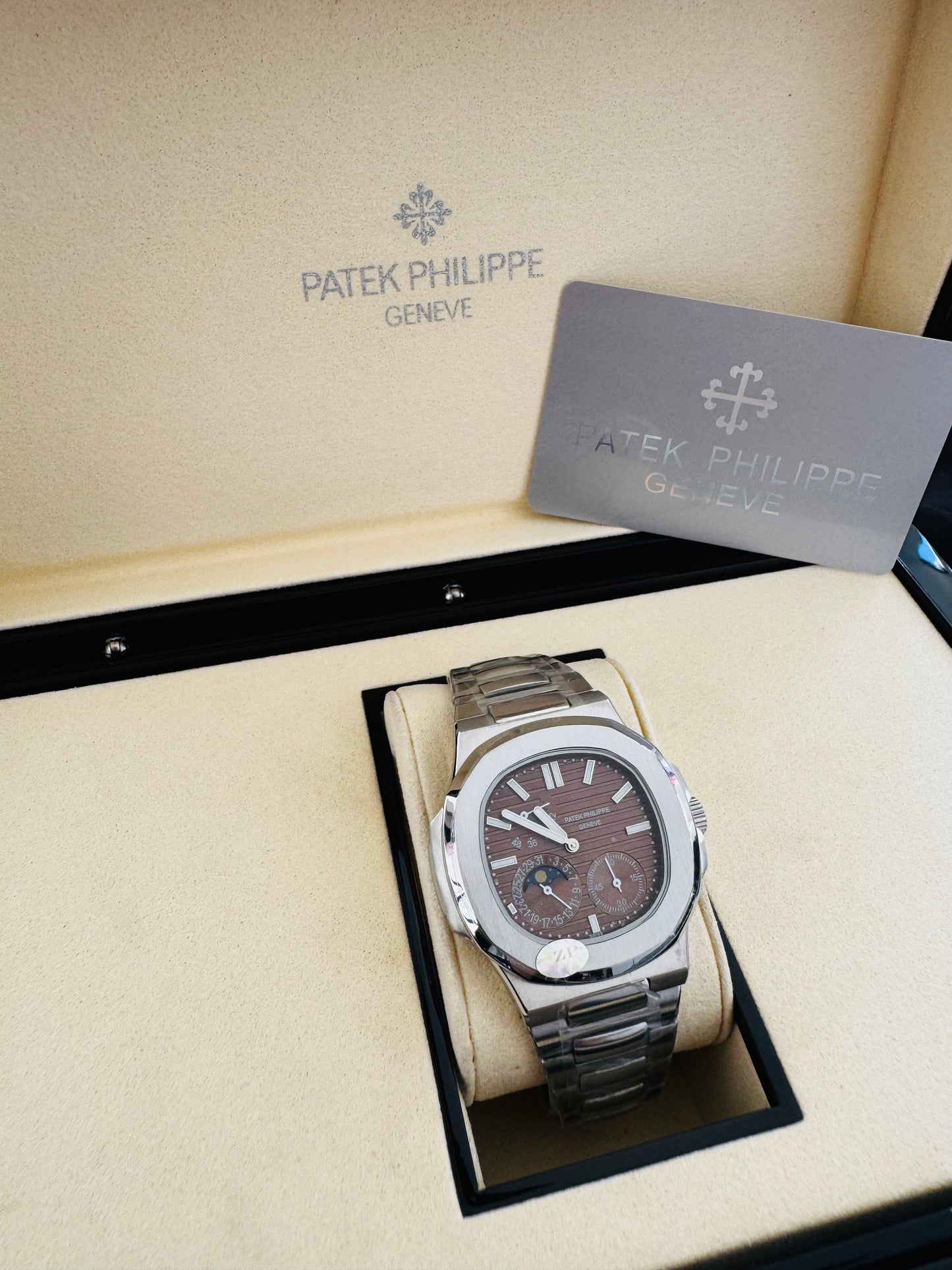 Último modelo Patek Philipe Espectacular Diseño y exclusividad múltiples complicaciones!!! 36 💎!!!