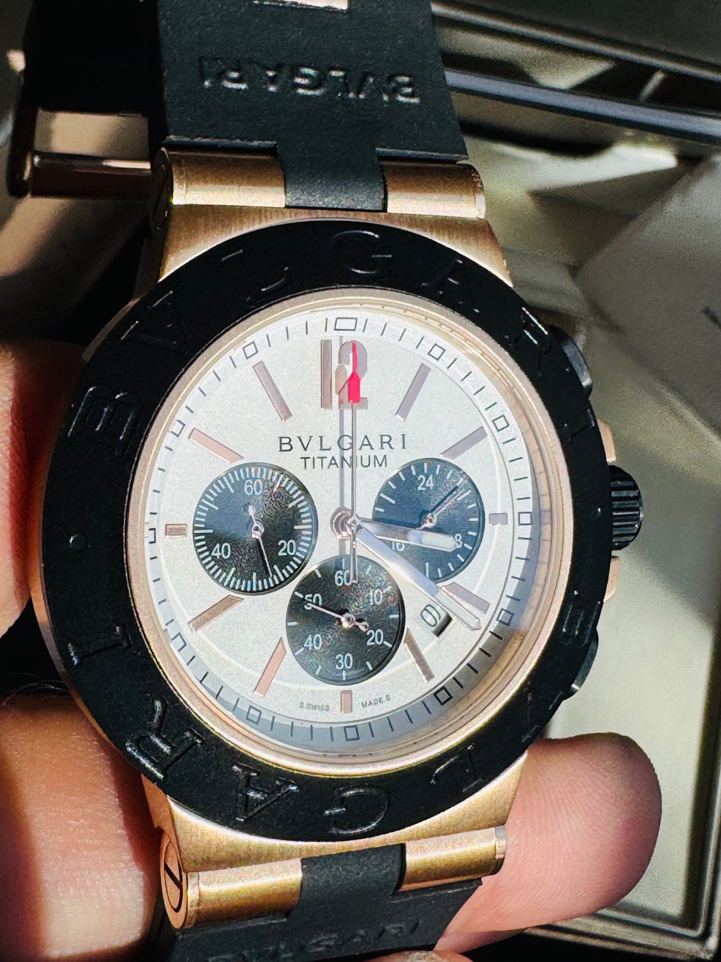 ESPECTACULAR RELOJ AUTOMÁTICO MULTIFUNCIONAL BVLGARI-CRONÓMETRO-SEGUNDERO-2 ZONAS HORARIAS-CRISTAL ZAFIRO-ETC