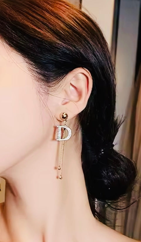 Elegantes Pendientes Excelentes Acabados y Calidad- Perfecto para 🎁 Regalo!
