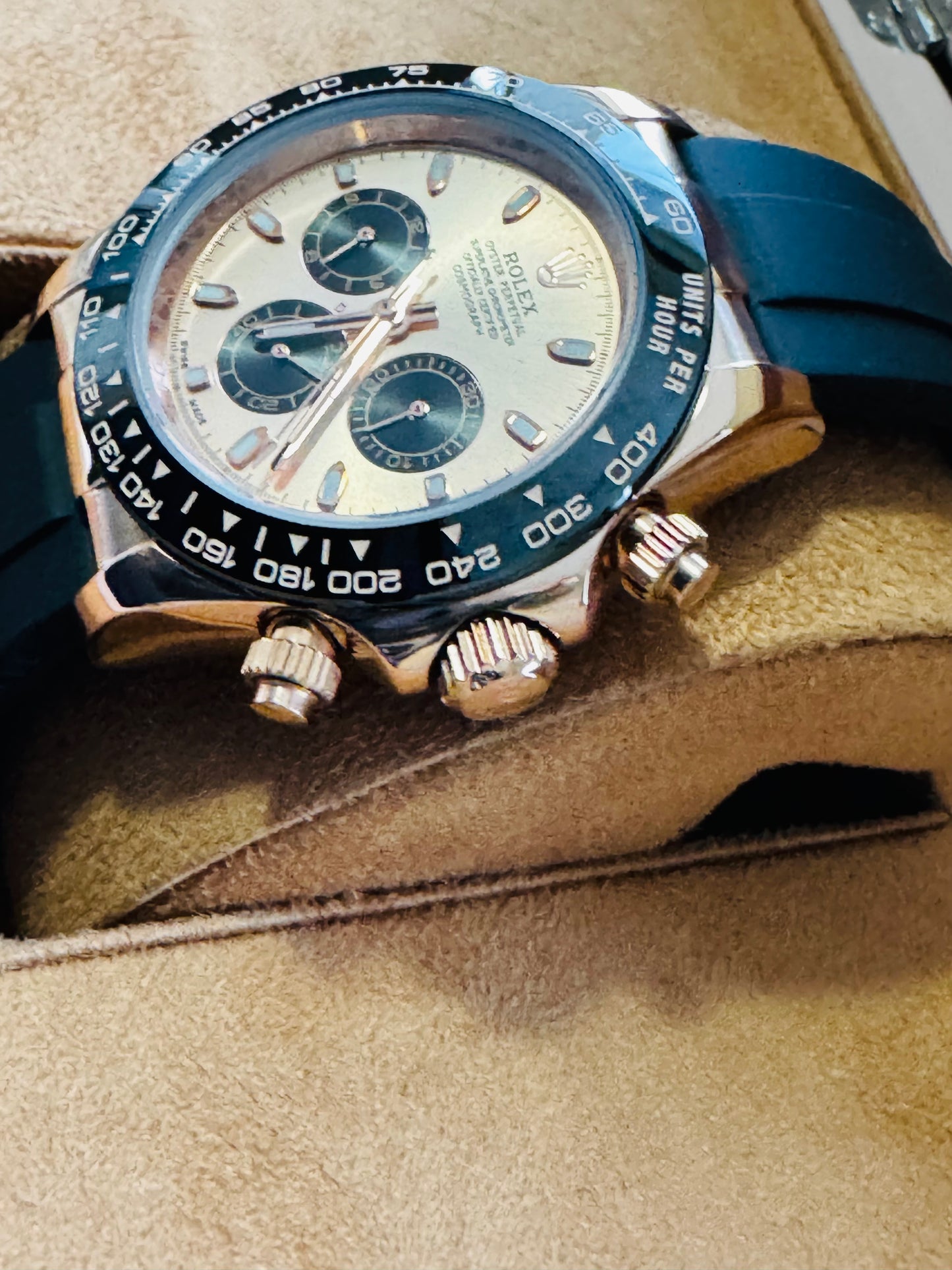 ELEGANTE DAYTONA OYSTER PERPETUAL AUTOMÁTICO MÁXIMO LUJO!