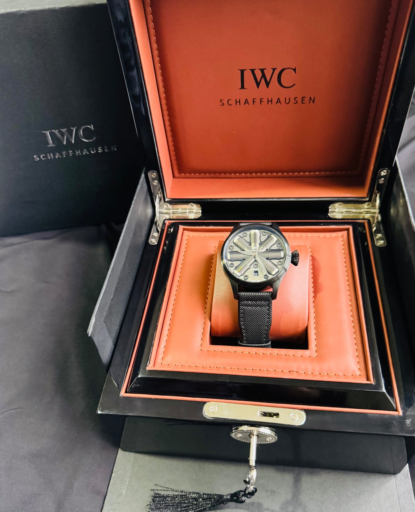 IMPRESIONANTE RELOJ MECÁNICO AUTOMÁTICO TOP GUN IWC UNITED STATE NAVY- FIGTHER SCHOOL!!! GRAN CALIDAD