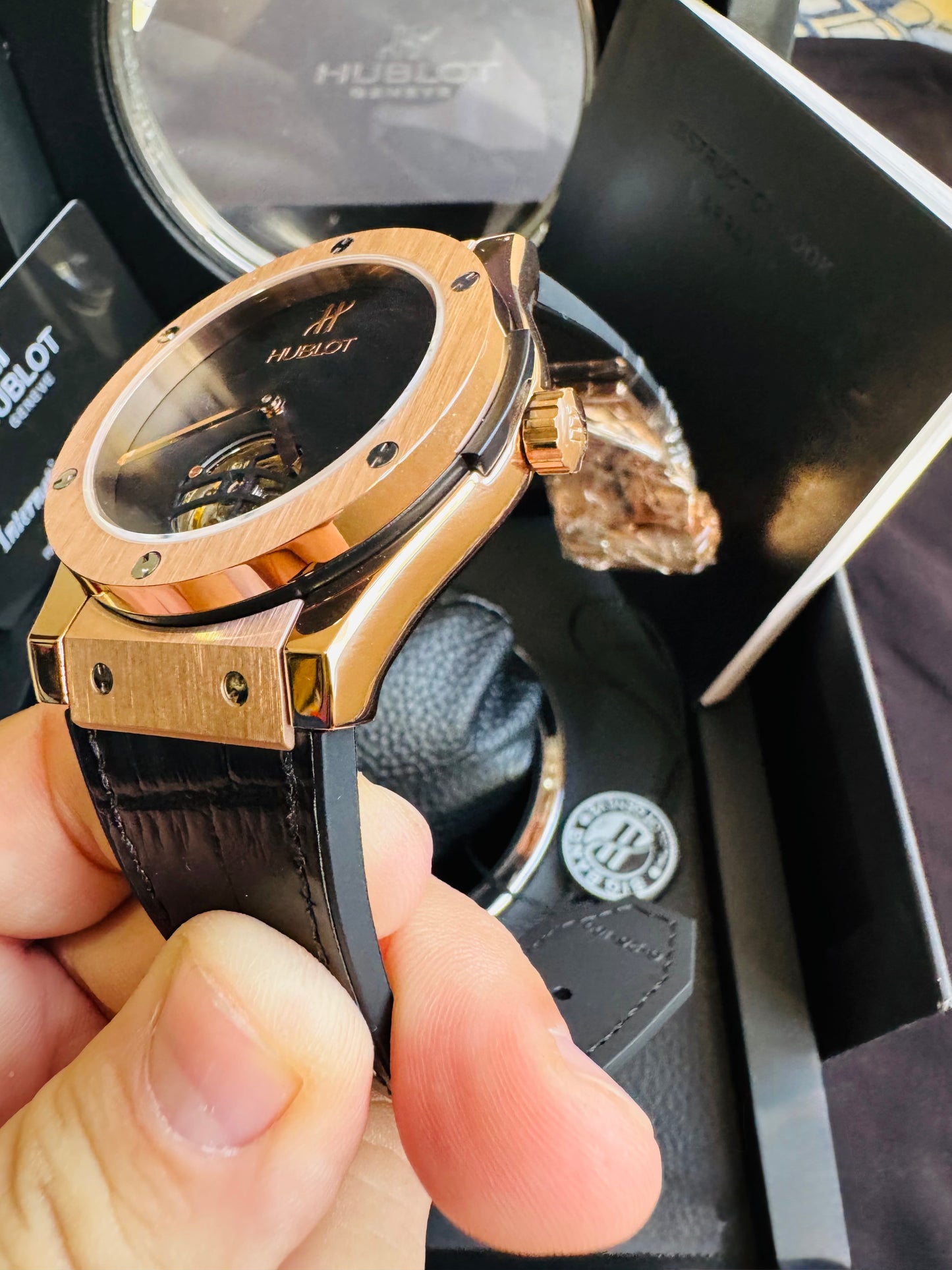 IMPRESIONANTE RELOJ AUTOMÁTICO MECÁNICO HUBLOT TOURBILLON- CRISTAL ZAFIRO-21 JOYAS-MÁXIMA ELEGANCIA!!!

PRECIO: A TRATAR

INFORMACION WHATSAPP 99 81 92 84 65

NO SE HACEN ENVÍOS 🚚