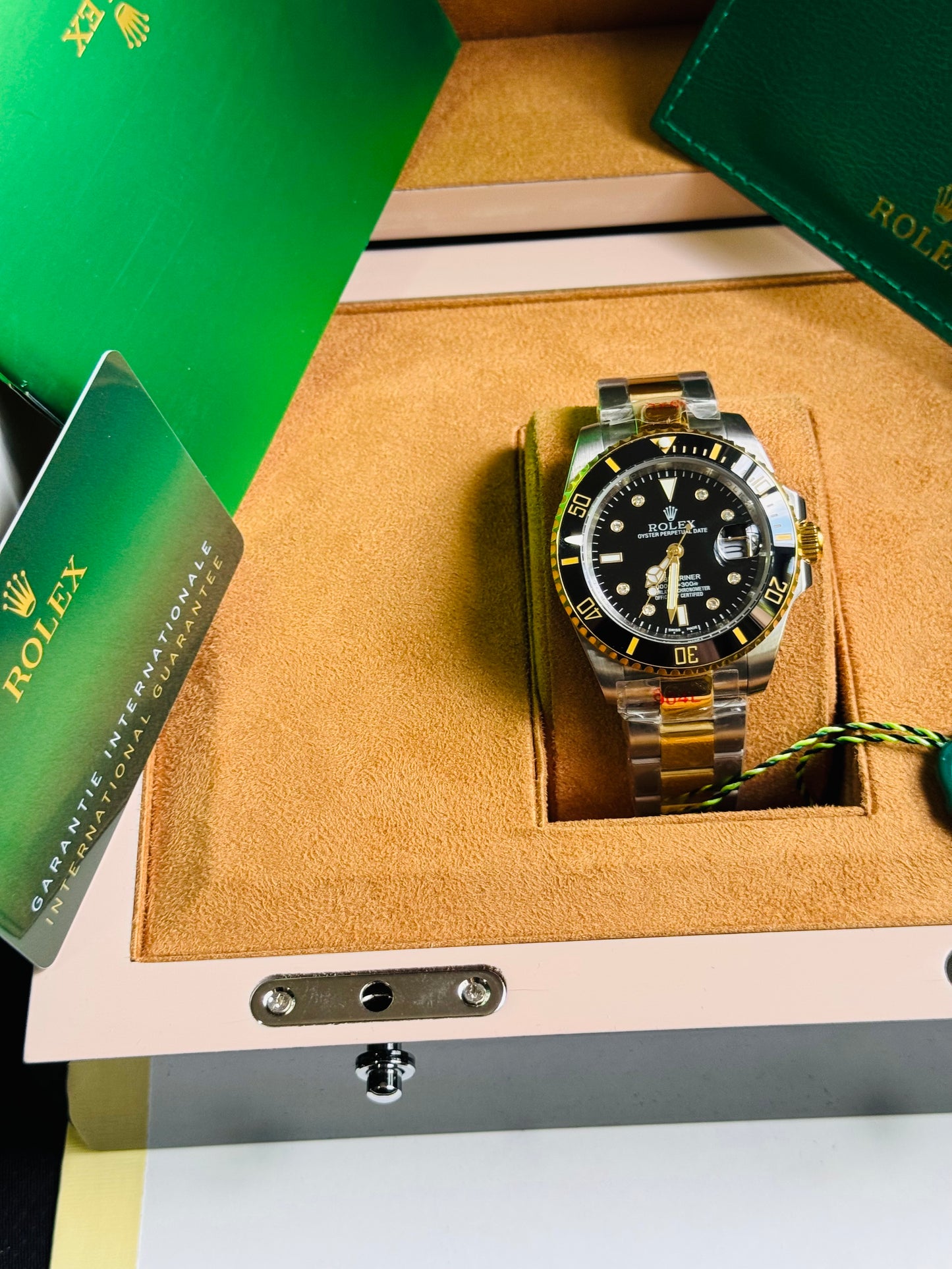ATEMPORAL ROLEX OYSTER PERPETUAL DATE- CALIDAD Y DISTINCIÓN- FECHADOR - LUMINOSO- CRISTAL ZAFIRO- JOYAS 💎 ETC