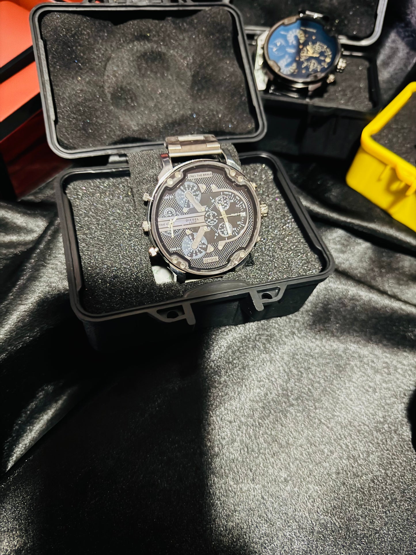 Reloj MR DADDY Diesel Grande y Pesado ! Disponible en 7 Modelos Diferentes!

Información por WhatsApp 99 81 92 84 65


NOTA:

No se hacen envíos 🚚  📦 💨!

Las Ventas son solo en Cancún

Nuestro Lema: No somos Números!