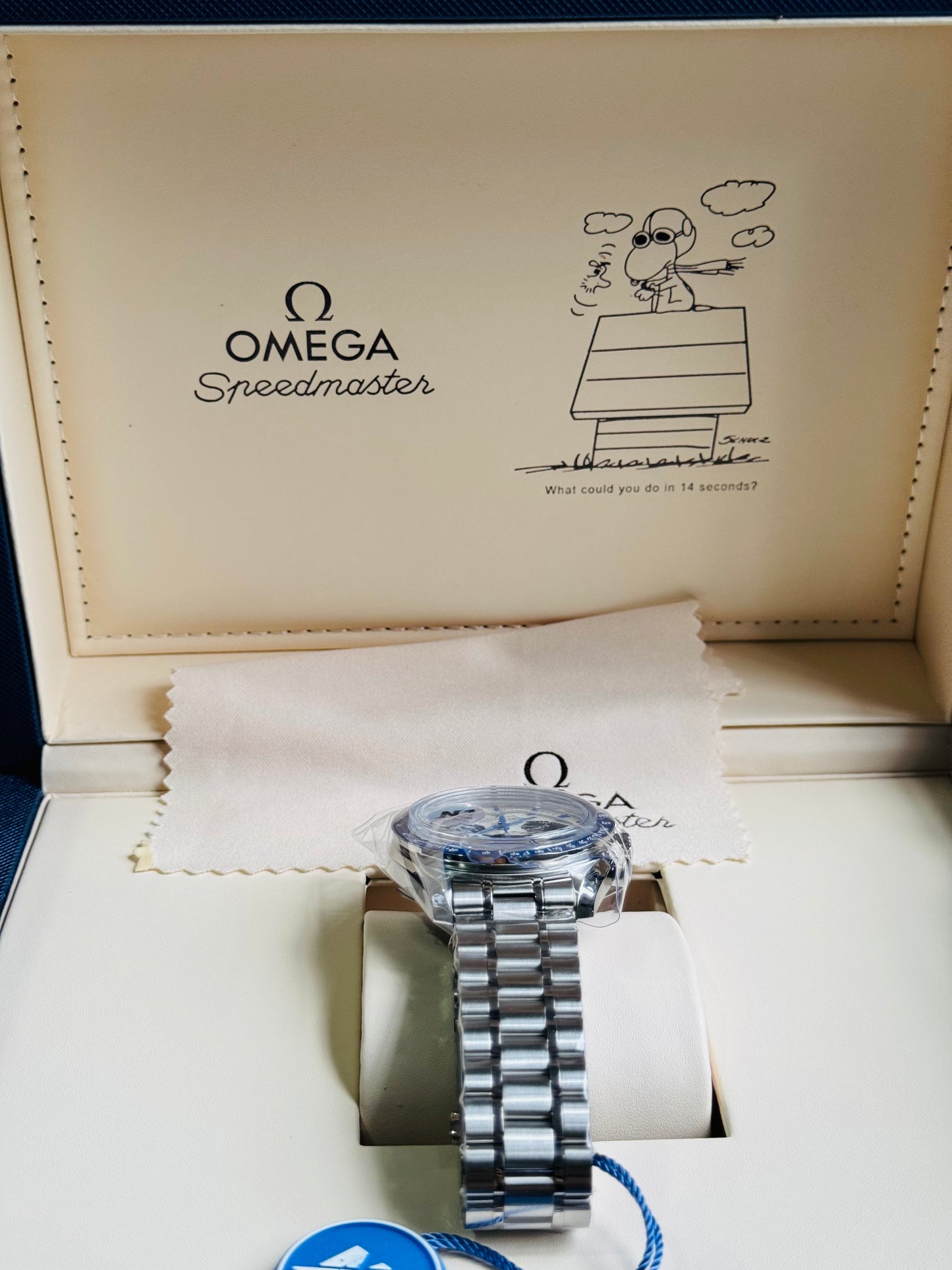 MÁXIMO LUJO!!! ESPECTACULAR DISEÑO OMEGA APOLLO XIlI- AUTOMÁTICO MECÁNICO-SPEED MASTER-PROFESSIONAL-EYES ON THE STARS- ORIGINAL MOVIMIENTO MECÁNICO TIERRA Y CÁPSULA ESPACIAL SNOOPY APOLLO XIII