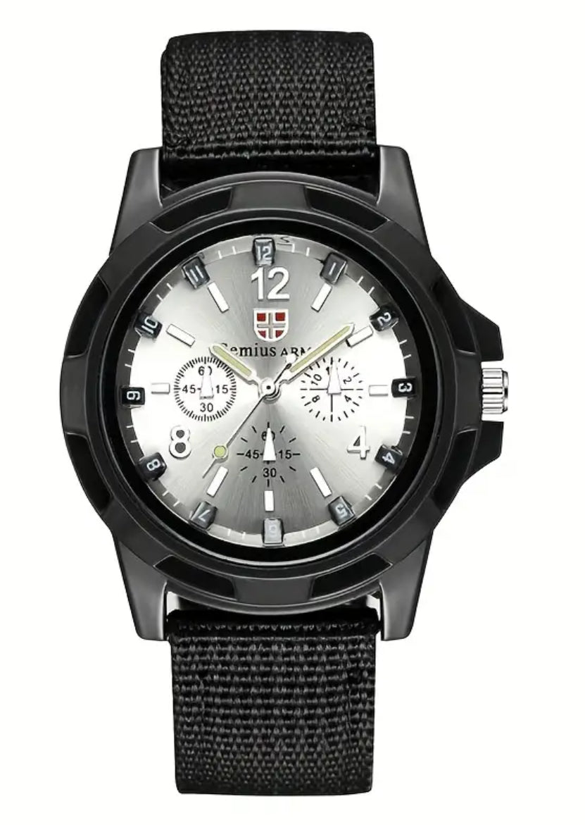 Reloj de pulsera deportivo casual para hombres con correa de nailon, elección ideal para regalo 🎁 

NOTA:

No se hacen envíos 🚚  📦 💨!

Las Ventas son solo en Cancún

Nuestro Lema: No somos Números!