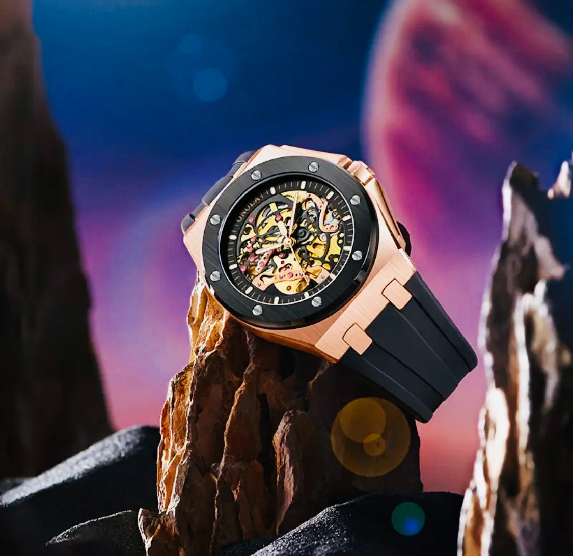 Hermoso Reloj Mecánico Automático de Lujo - Skeleton , Luminoso, Correa de Silicona 💯% Original Gran Calidad con Excelente Maqinaria y Materiales! Disponible en Negro y Dorado- Verde Amarillo Limón- Azul -Blanco