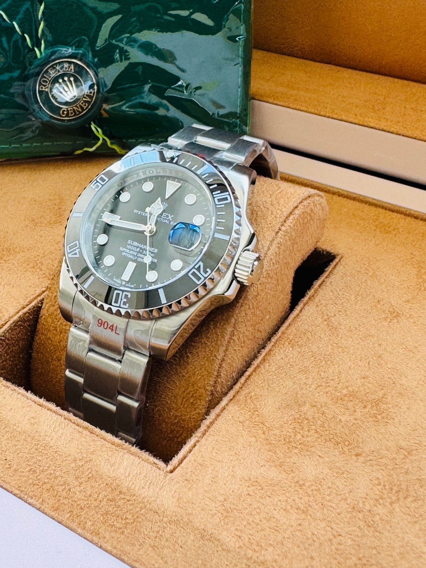 ELEGANTE Y ATEMPORAL ROLEX SUBMARINER AUTOMÁTICO!