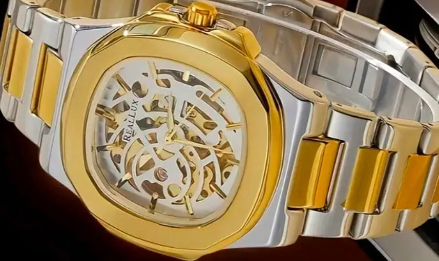 Distinguido Reloj Automático Mecánico Skeleton! Luminoso Hermoso Diseño!