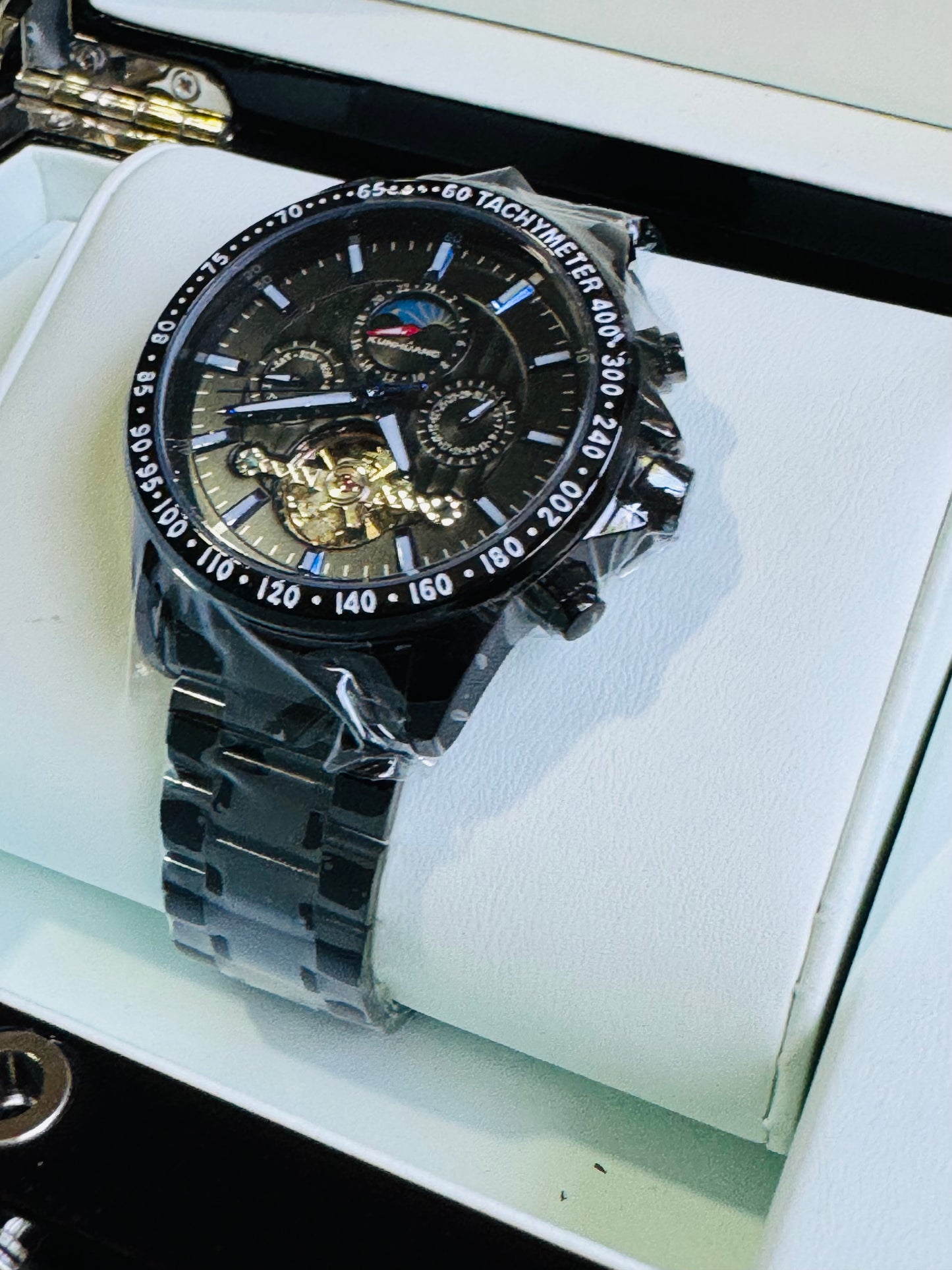 MULTINACIONAL RELOJ AUTOMÁTICO MECÁNICO-CALENDARIO 24 HRS LUNAR-TACÓMETRO-LUMINOSO-VENTANA TOURBILLON- DÍA DE LA SEMANA-CALENDARIO DIAL PEQUEÑO- ETC, ETC!