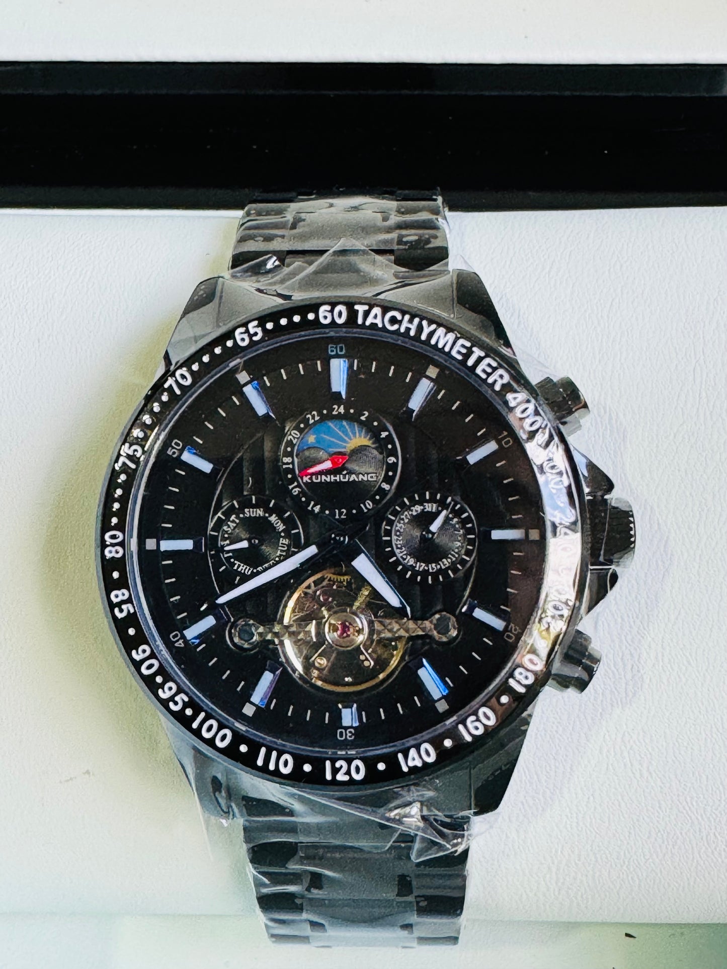 MULTINACIONAL RELOJ AUTOMÁTICO MECÁNICO-CALENDARIO 24 HRS LUNAR-TACÓMETRO-LUMINOSO-VENTANA TOURBILLON- DÍA DE LA SEMANA-CALENDARIO DIAL PEQUEÑO- ETC, ETC!
