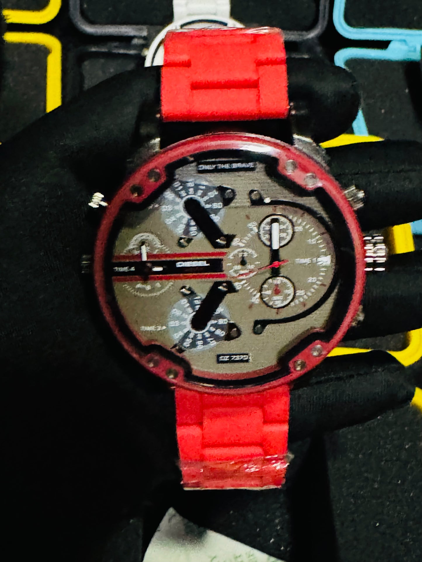 Reloj MR DADDY Diesel Grande y Pesado ! Disponible en 7 Modelos Diferentes!

Información por WhatsApp 99 81 92 84 65


NOTA:

No se hacen envíos 🚚  📦 💨!

Las Ventas son solo en Cancún

Nuestro Lema: No somos Números!