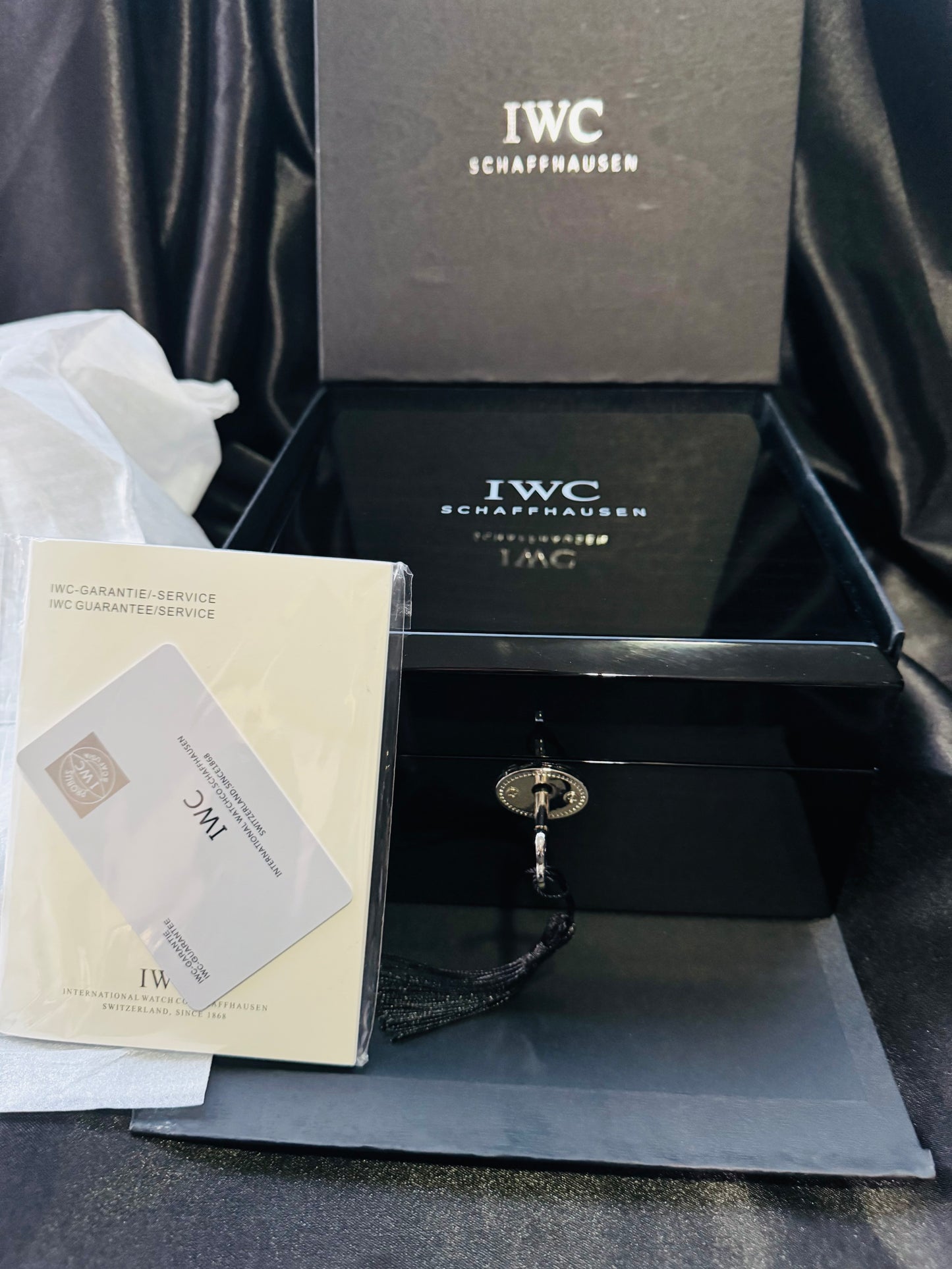 ELEGANTE Y EXCLUSIVO RELOJ AUTOMÁTICO IWC PILOTS WATCH