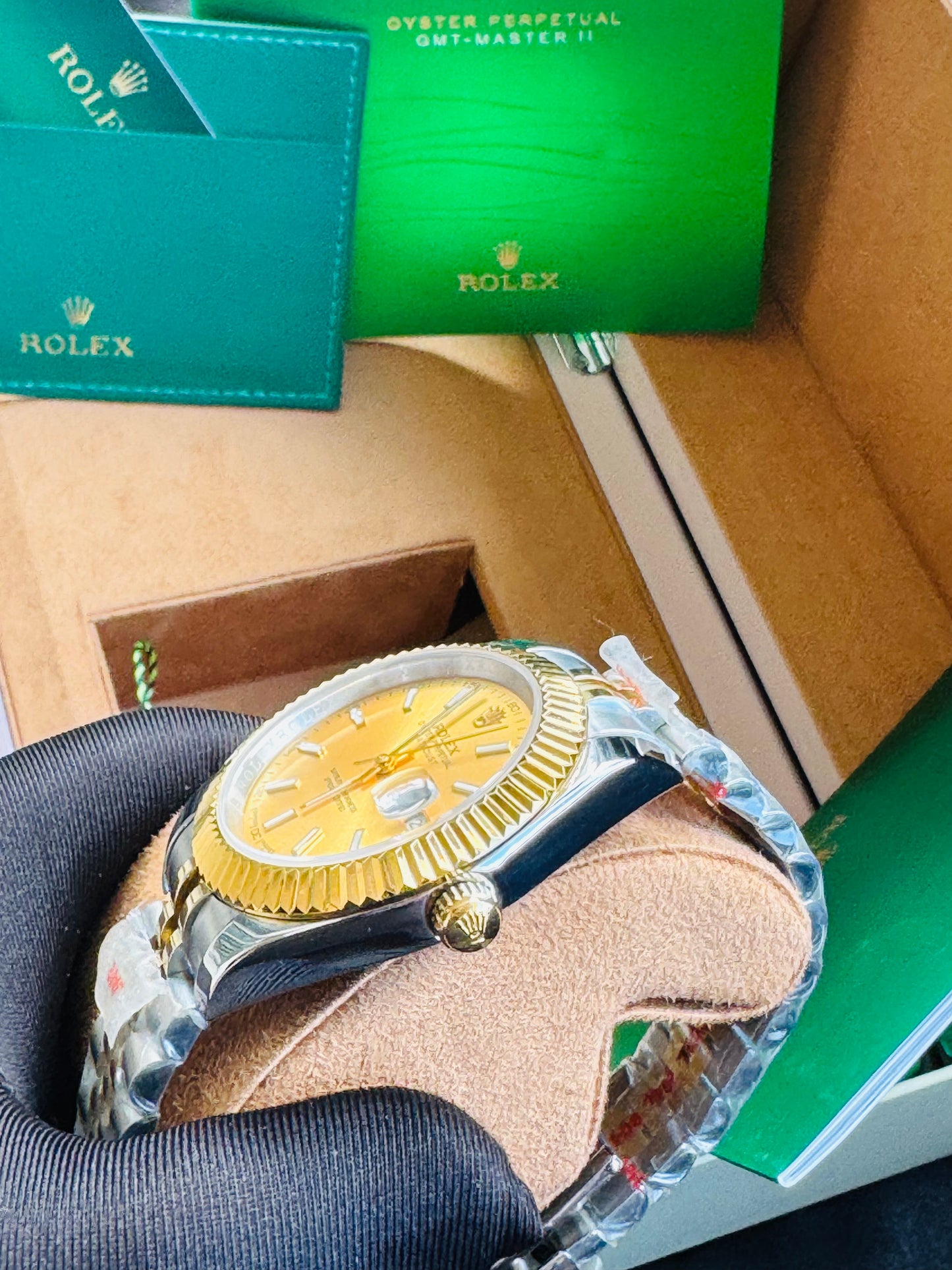 ELEGANTE RELOJ AUTOMÁTICO DATE JUST-OYSTER PERPETUAL ATEMPORAL